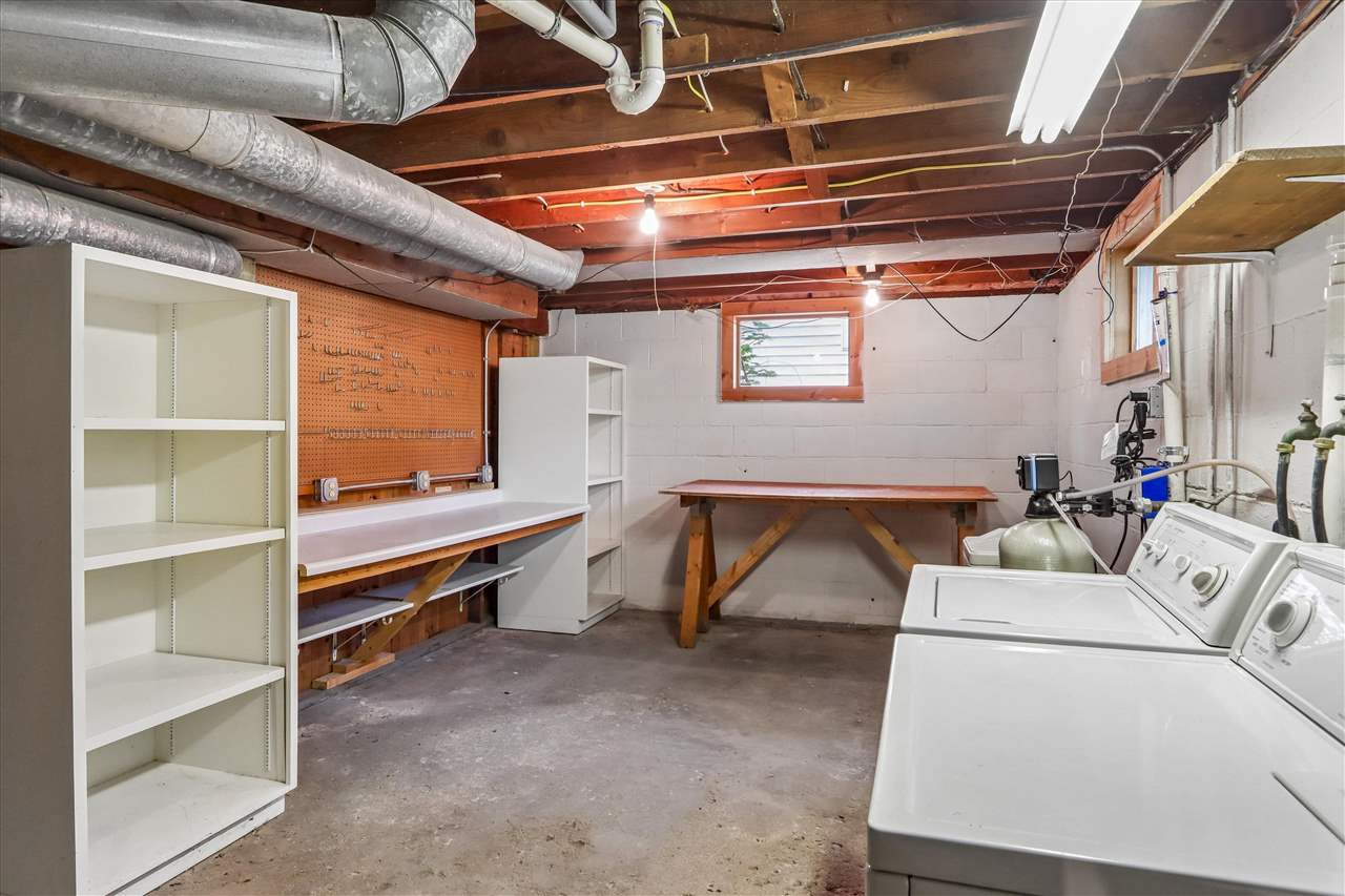 705 9th Ave