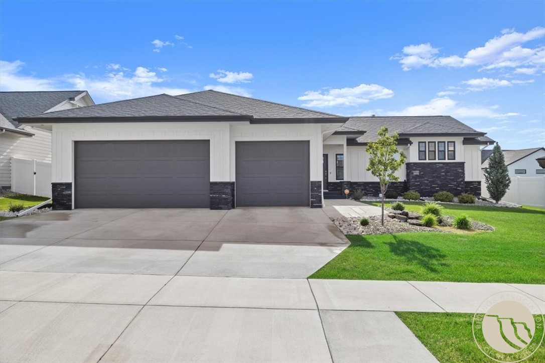 4923 Silver Creek Trail