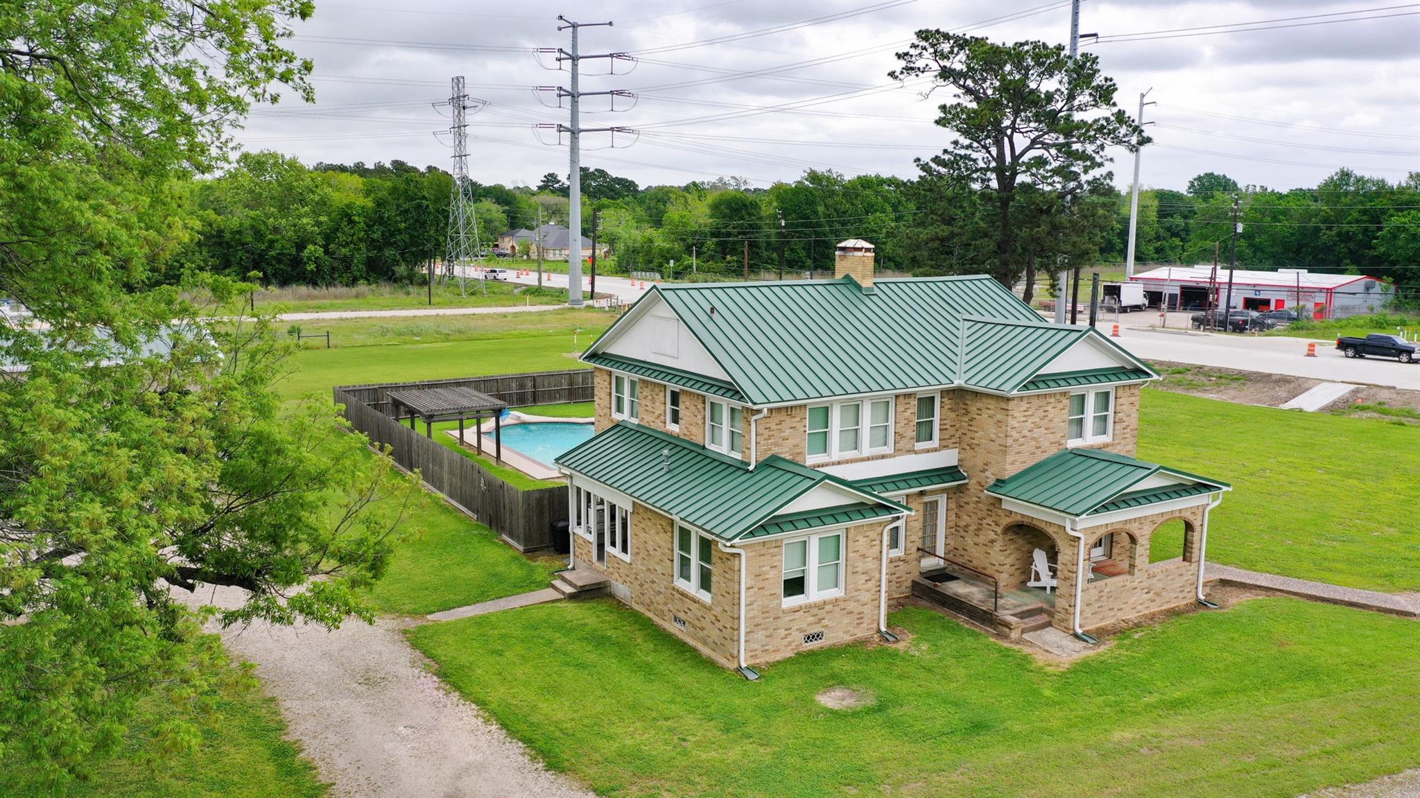 2222 N Main Street