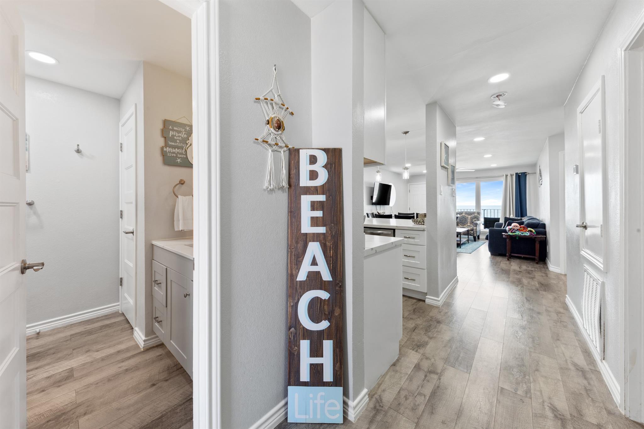 7600 Seawall Blvd # 214