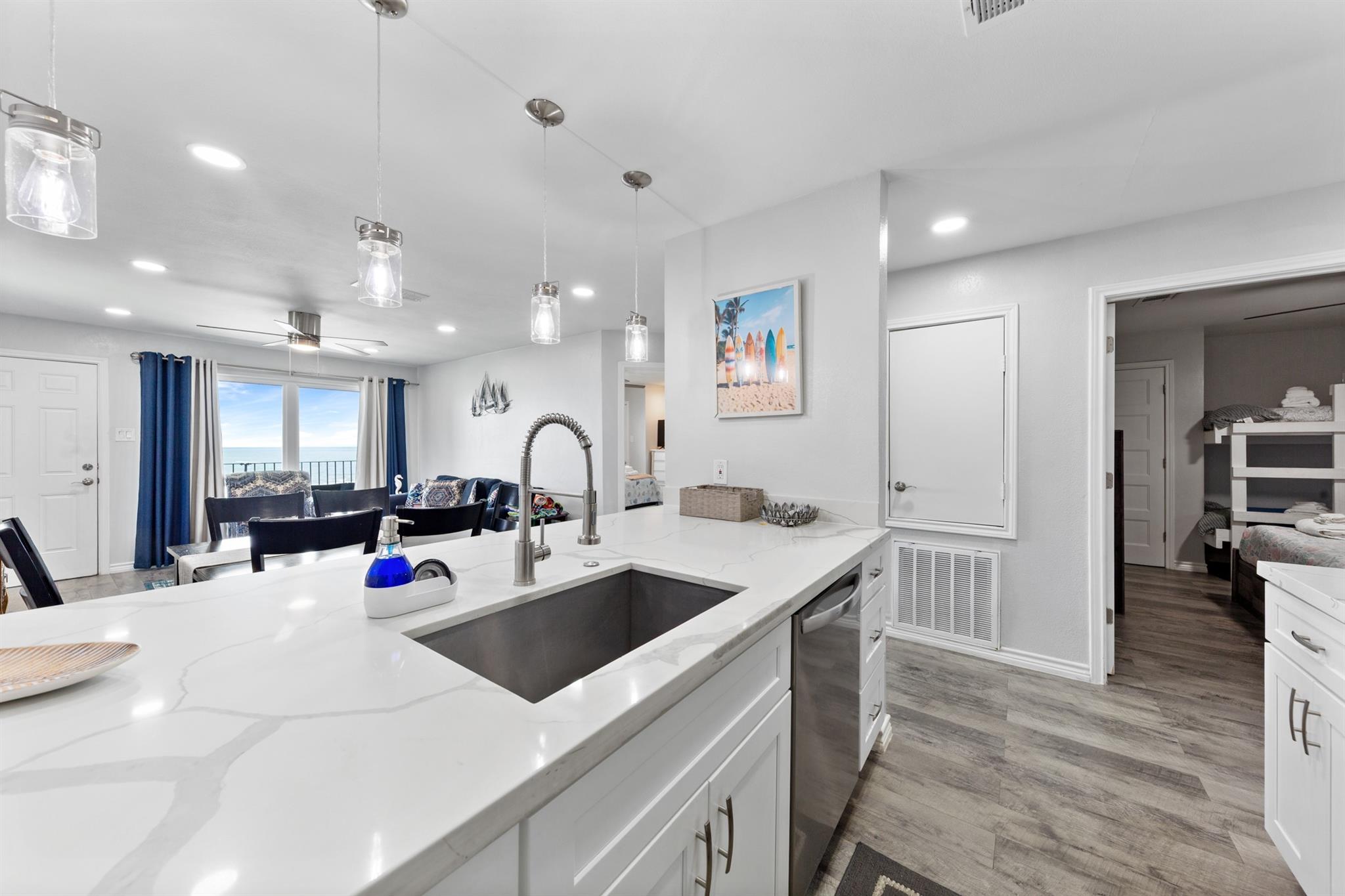 7600 Seawall Blvd # 214