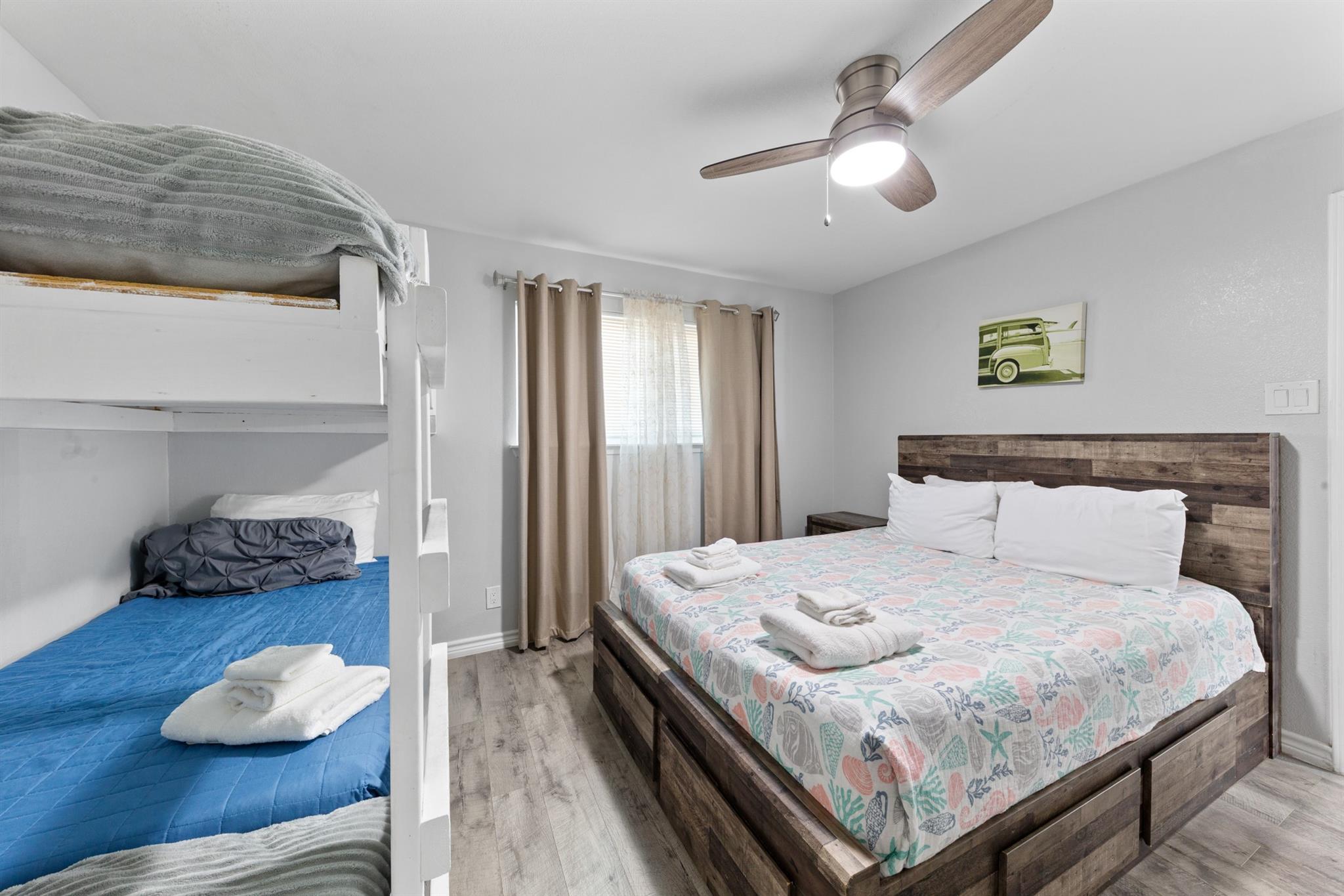 7600 Seawall Blvd # 214