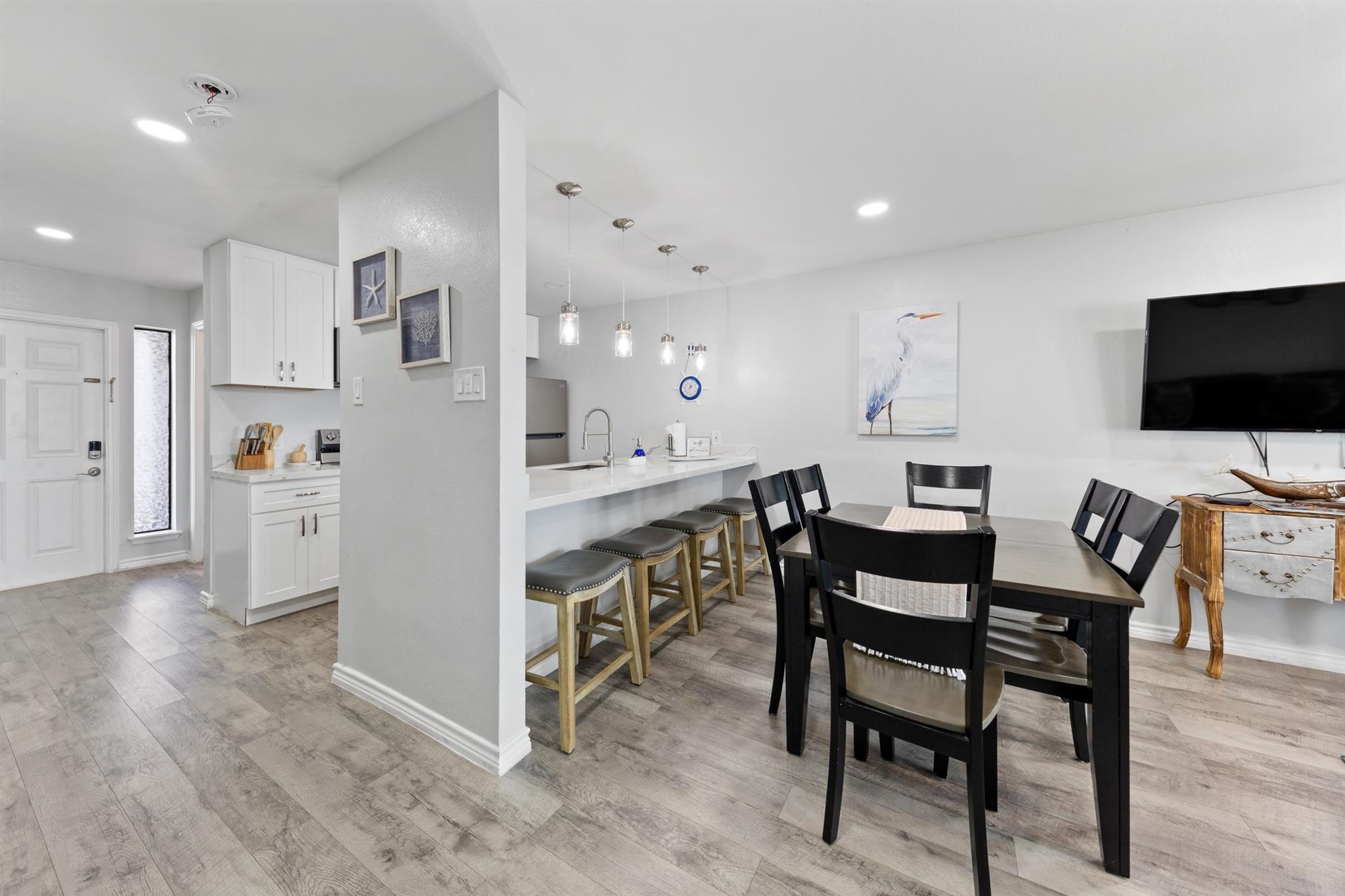 7600 Seawall Blvd # 214