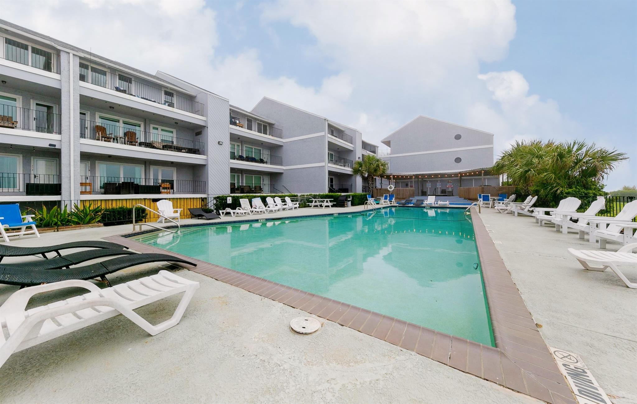 7600 Seawall Blvd # 214