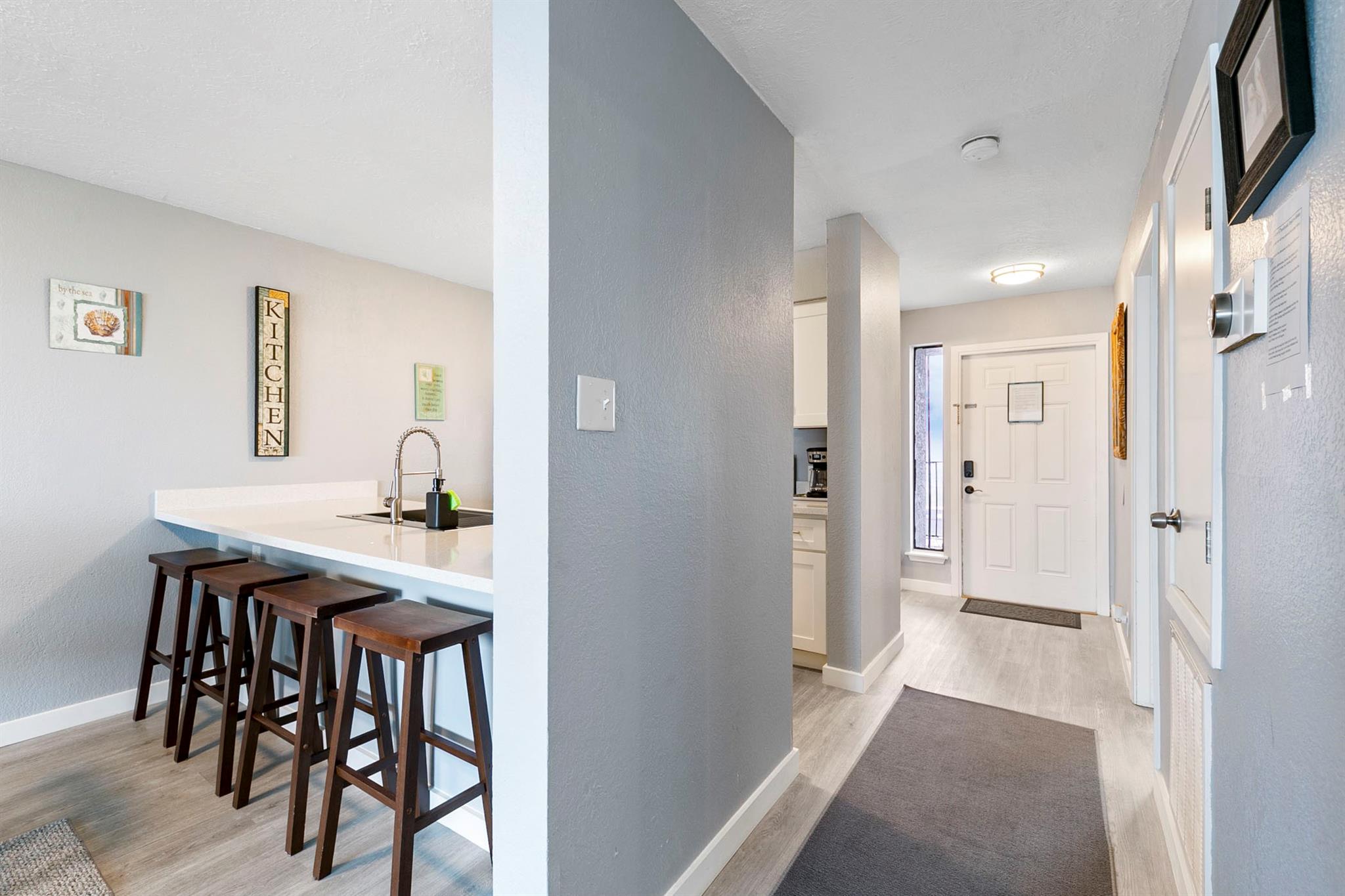 7600 Seawall Blvd # 202