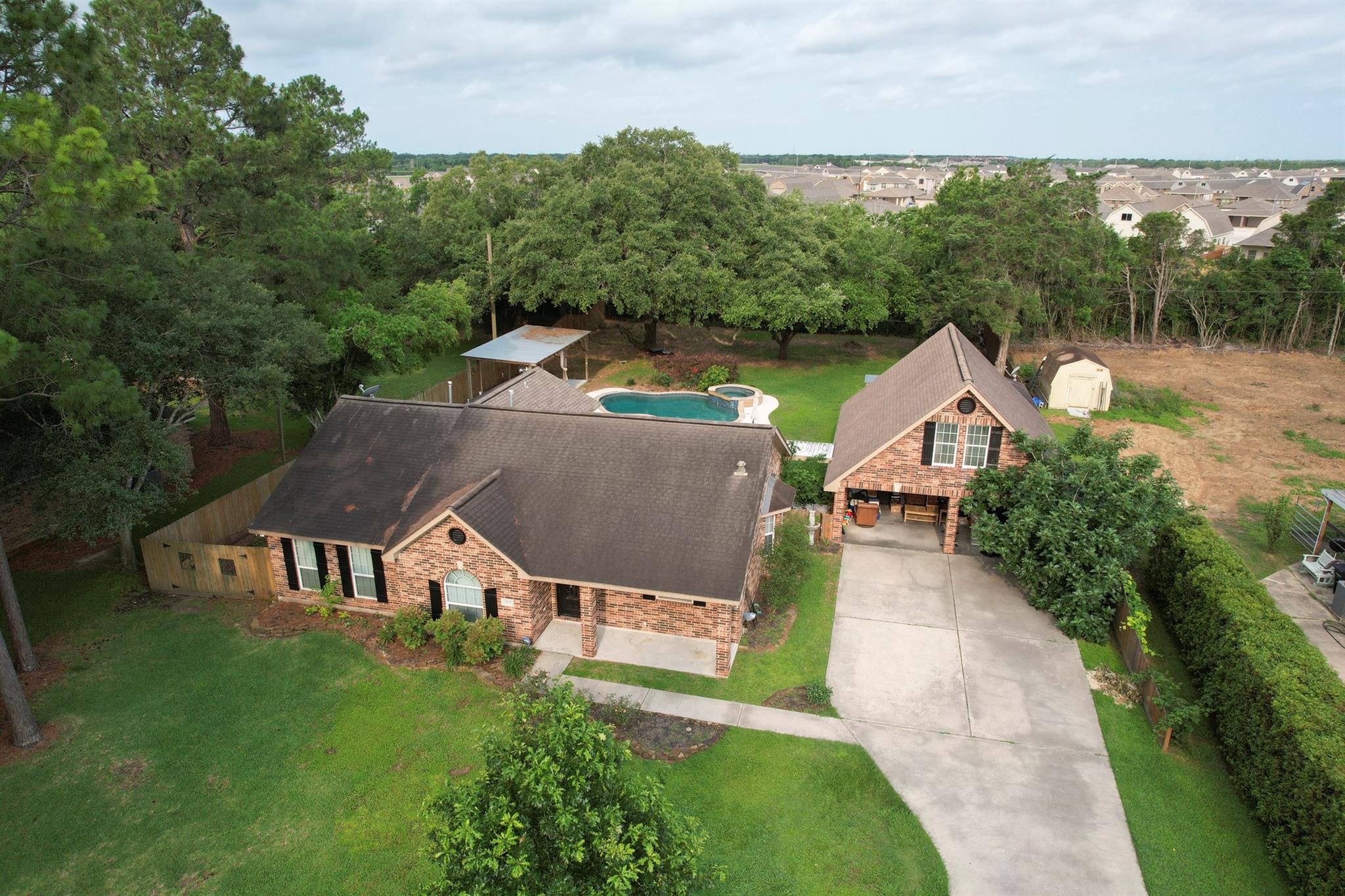 3430 W Meadow Lane