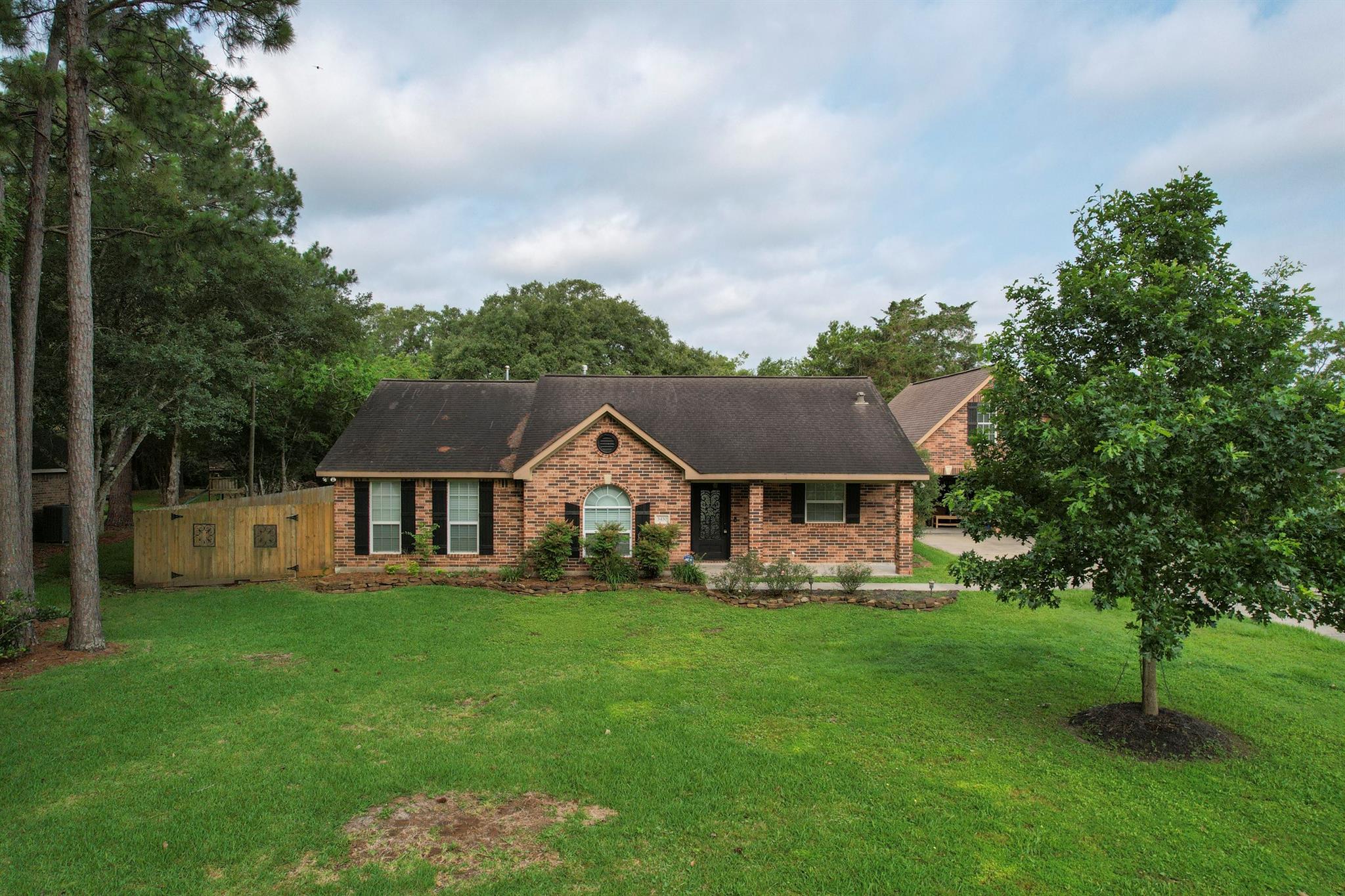 3430 W Meadow Lane