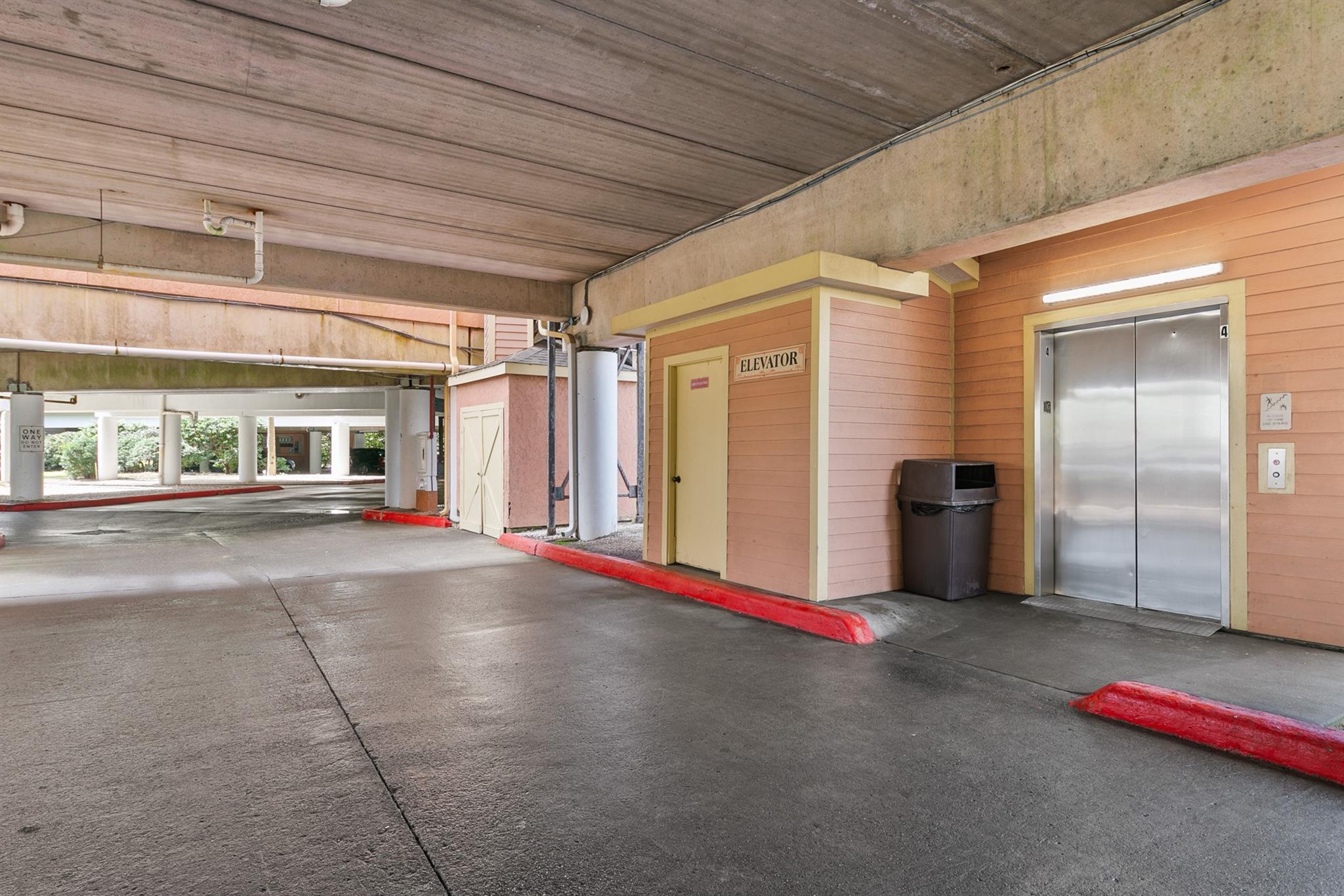 6300 Seawall Boulevard # 6307