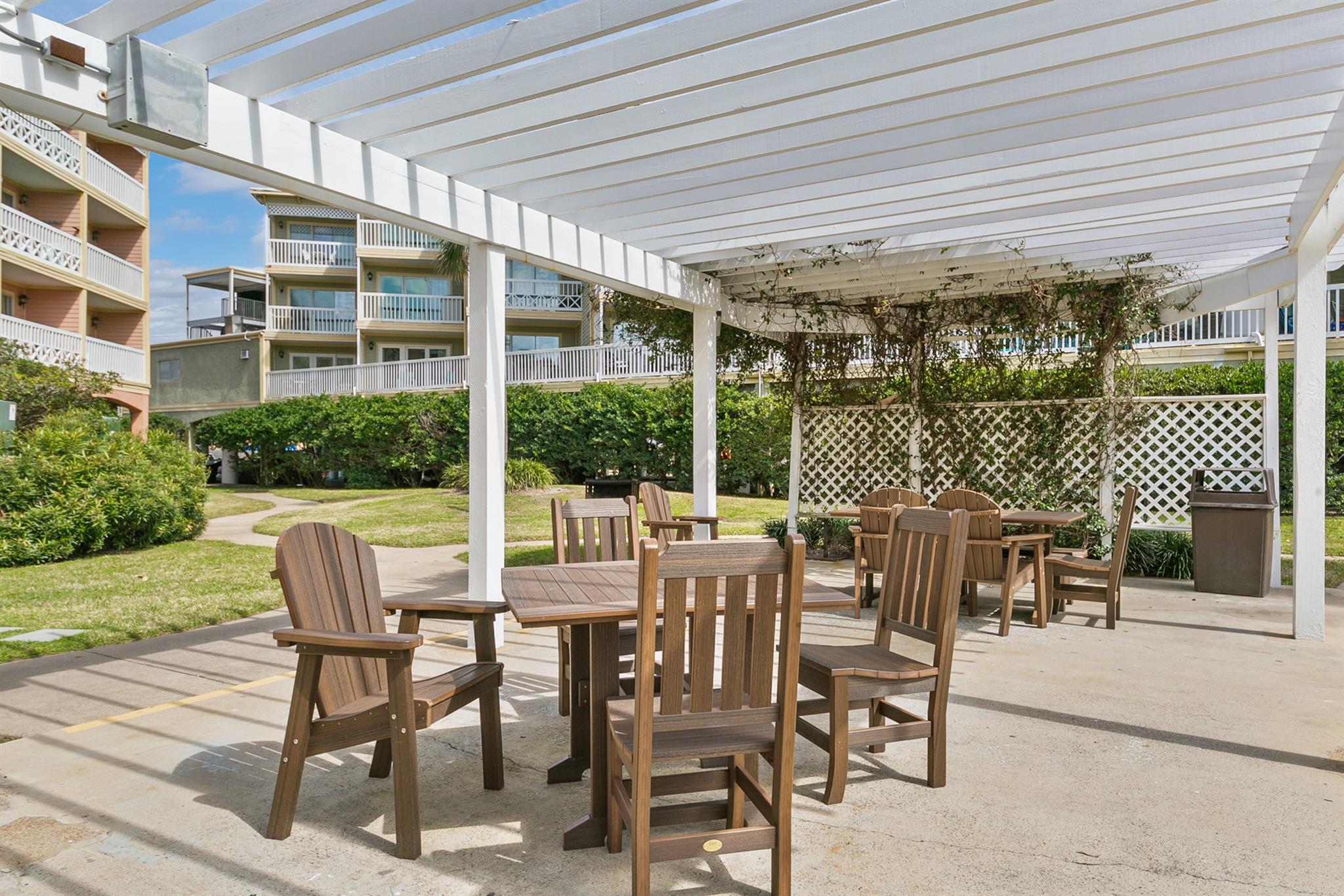6300 Seawall Boulevard # 6307