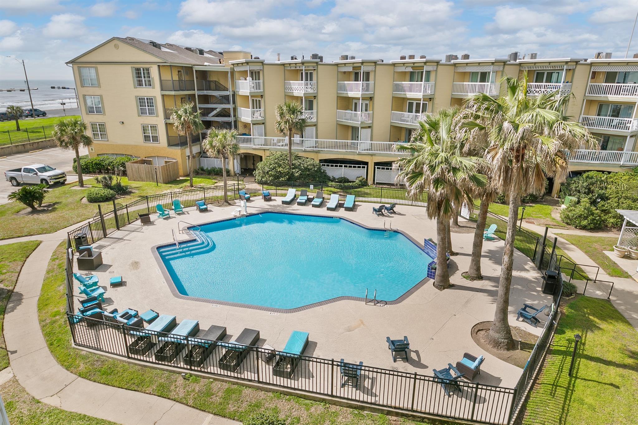6300 Seawall Boulevard # 6307