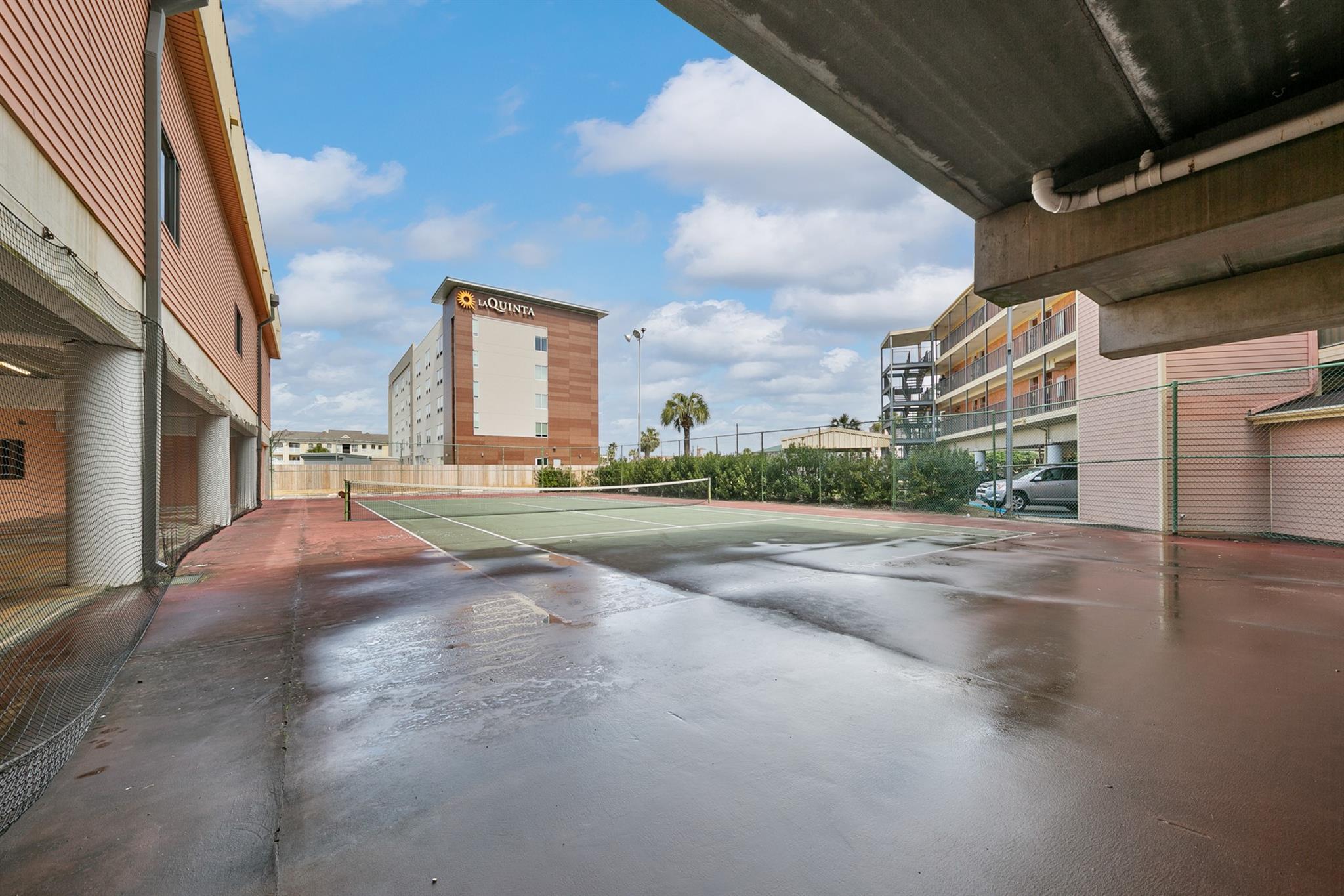 6300 Seawall Boulevard # 6307