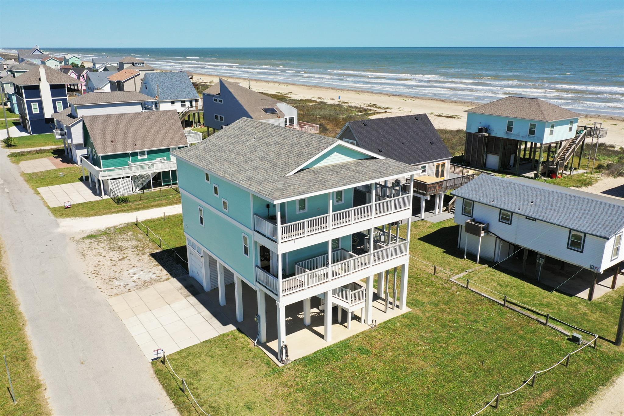 21325 Gulf Drive