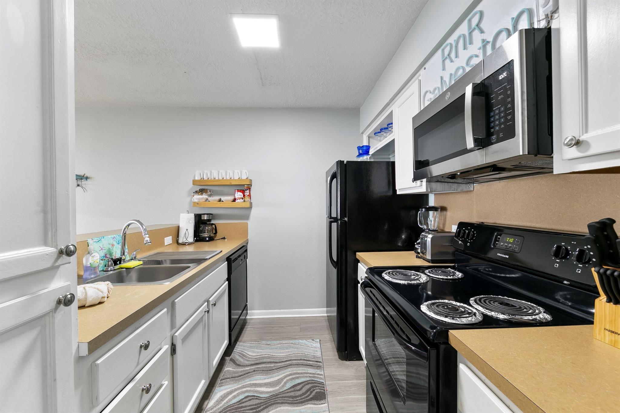 7600 Seawall Boulevard # 115