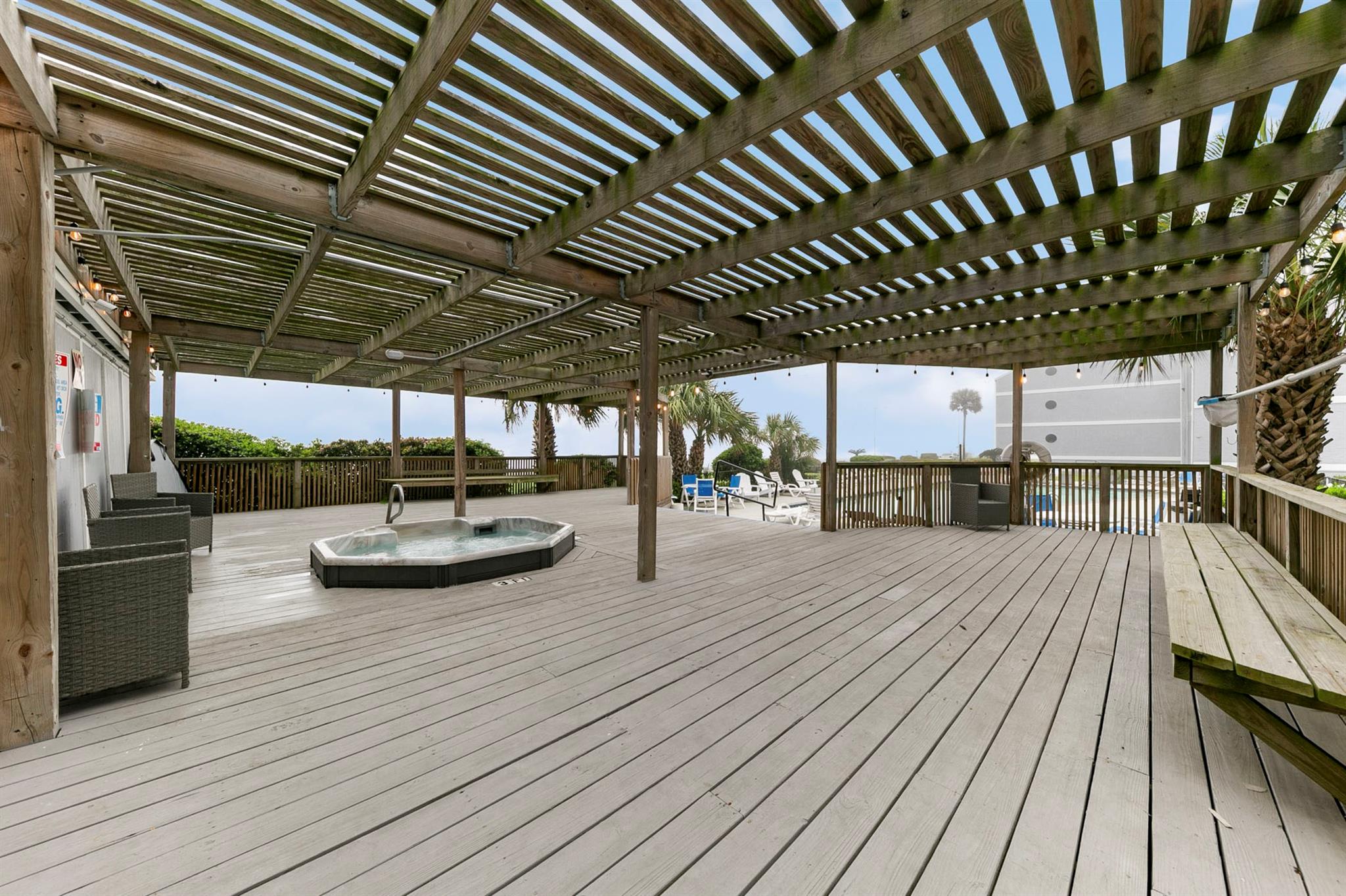 7600 Seawall Boulevard # 115