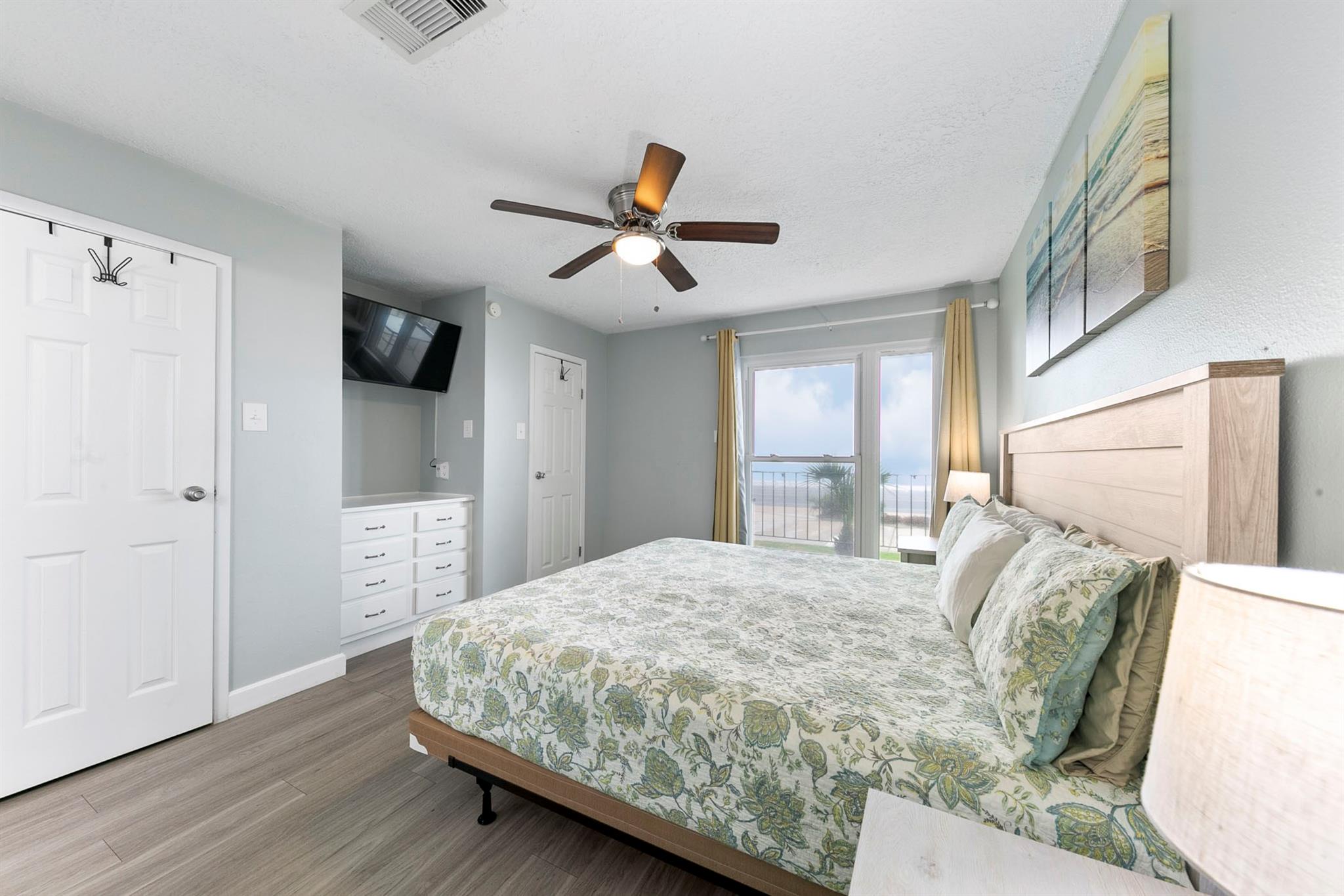 7600 Seawall Boulevard # 115