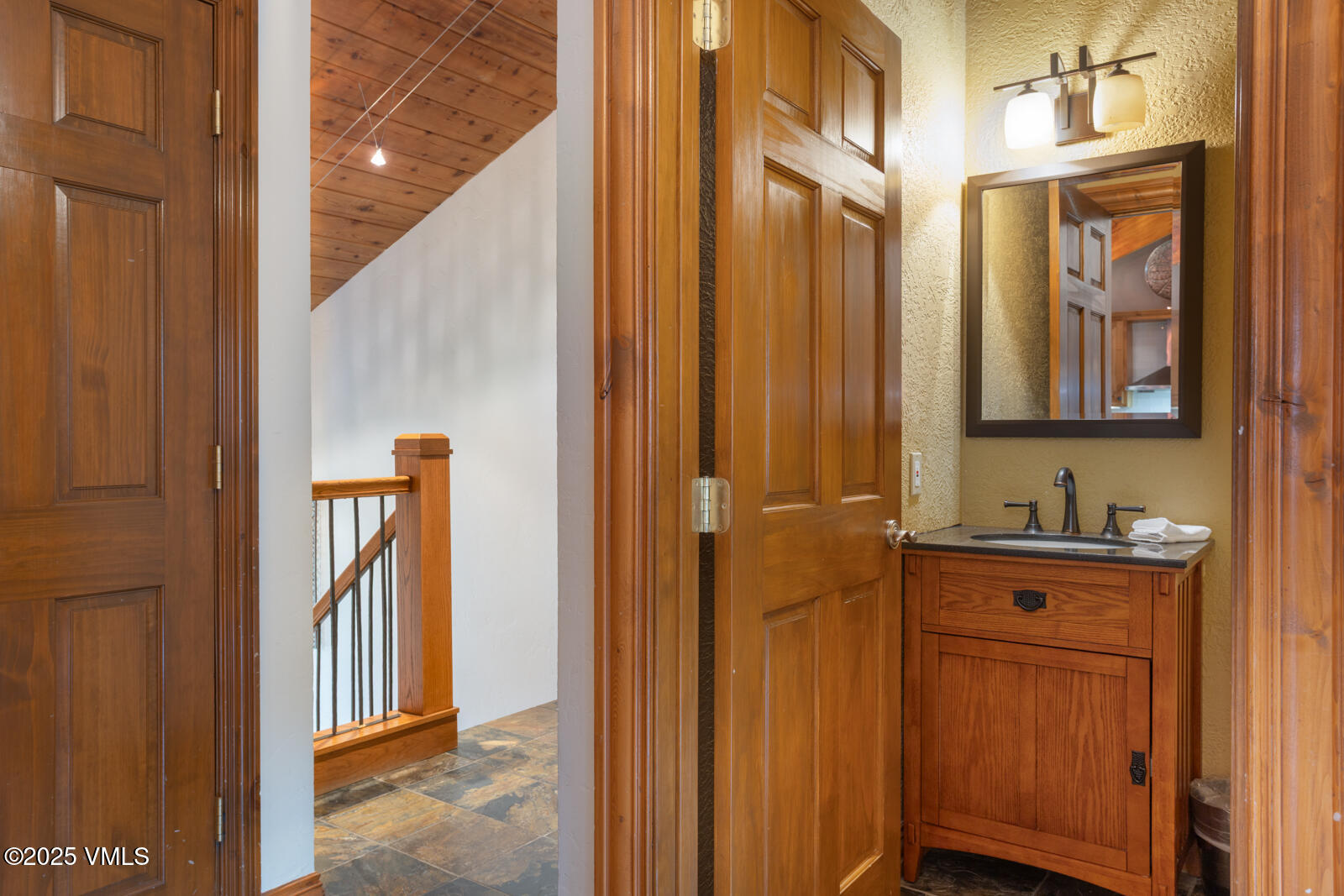 120 Larkspur Lane, 1, Eagle-Vail Unit: 1