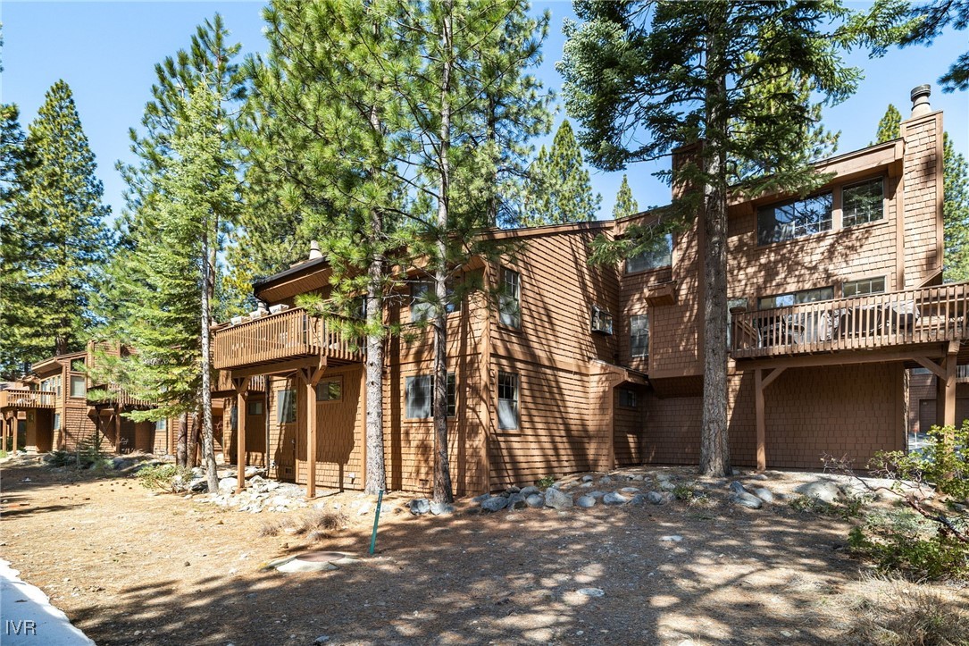 875 Southwood Boulevard 22