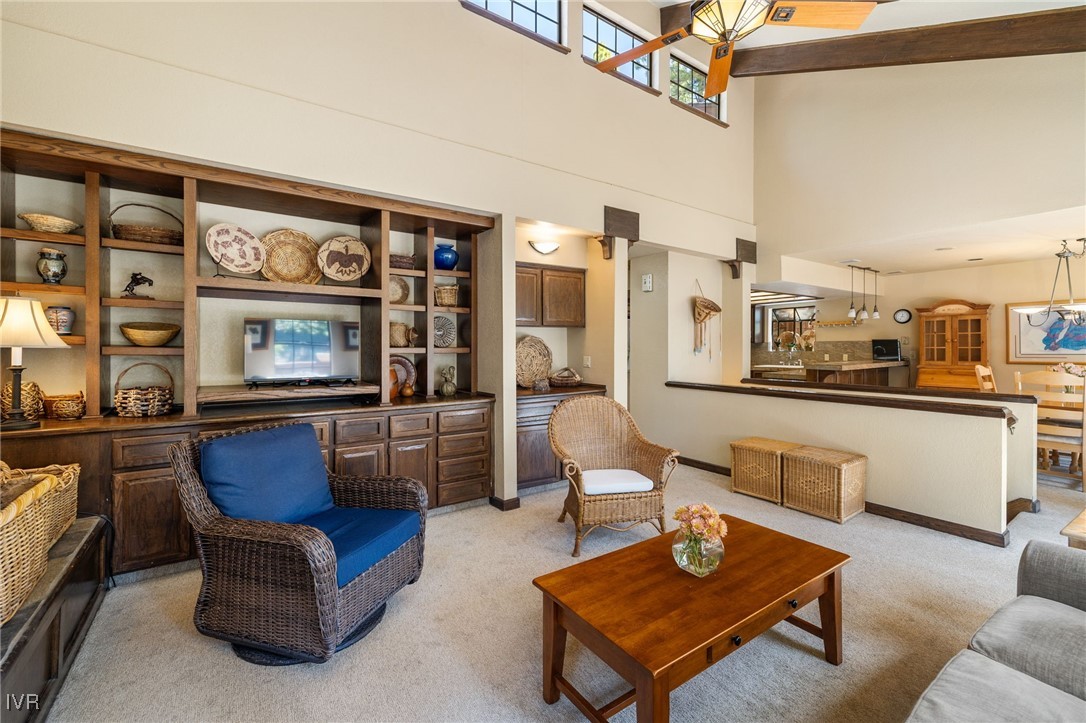 875 Southwood Boulevard 22