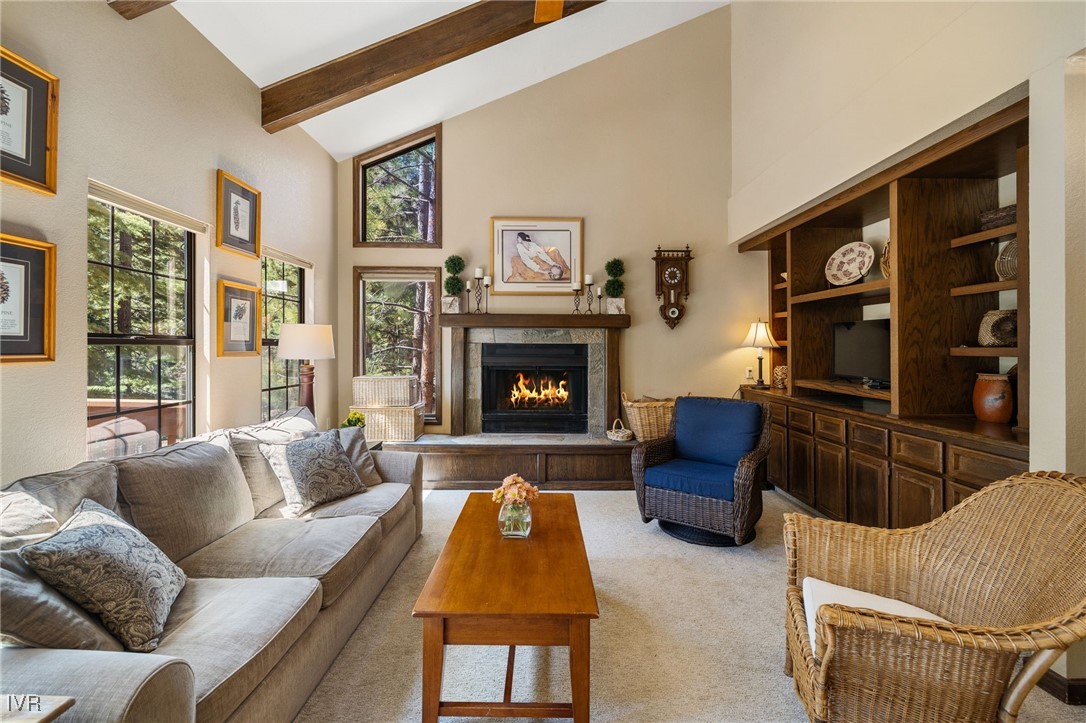 875 Southwood Boulevard 22