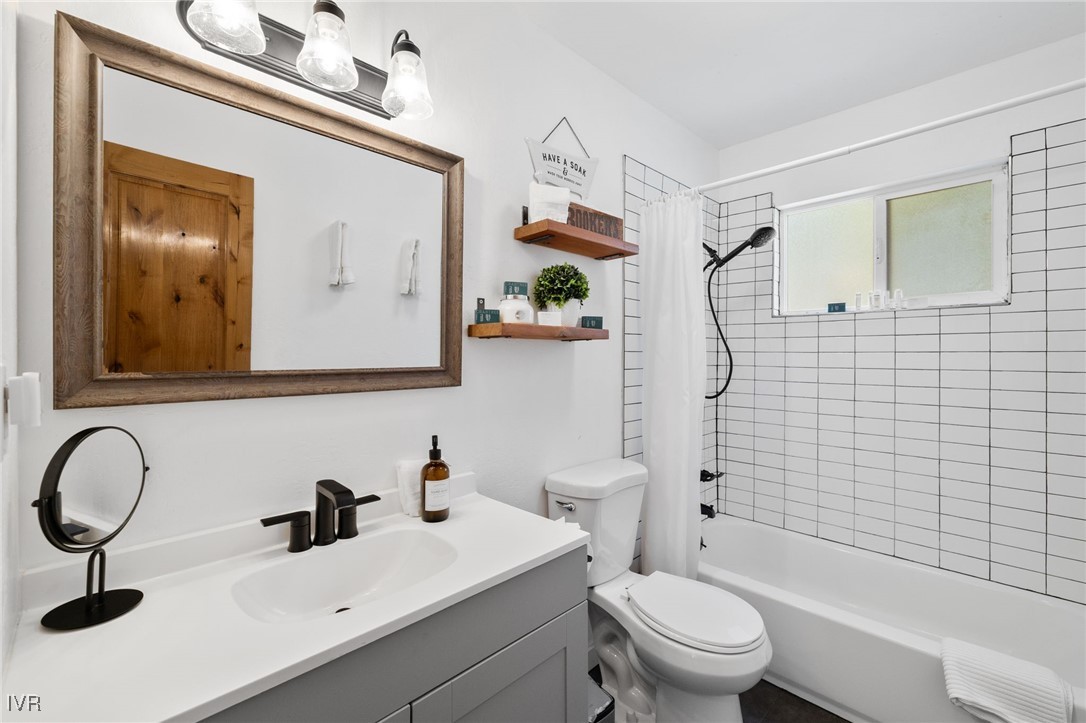 801 Northwood Boulevard 36