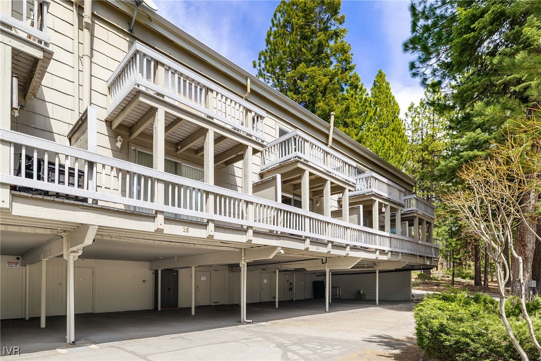 801 Northwood Boulevard 36