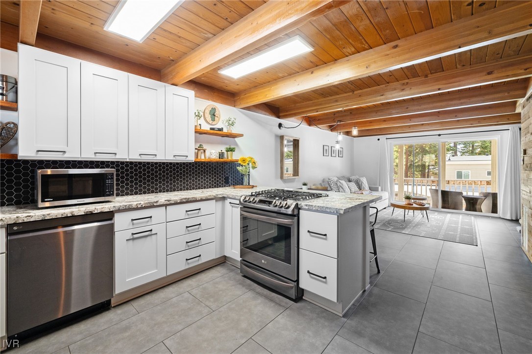 801 Northwood Boulevard 36