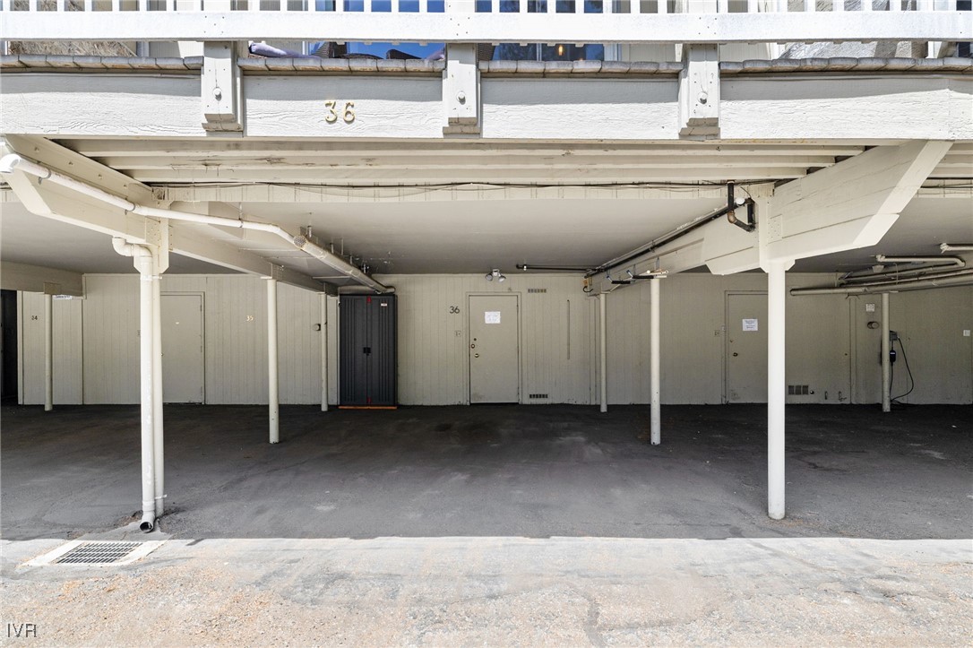 801 Northwood Boulevard 36