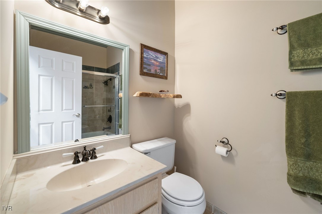 845 Southwood Boulevard 7