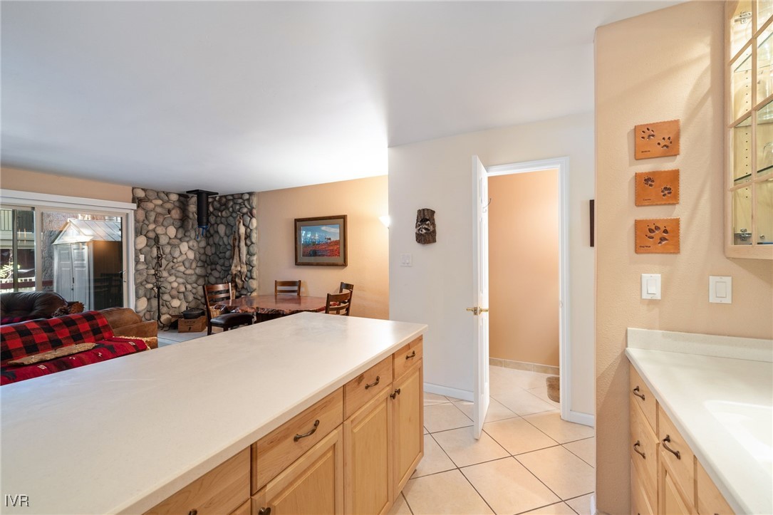 845 Southwood Boulevard 7