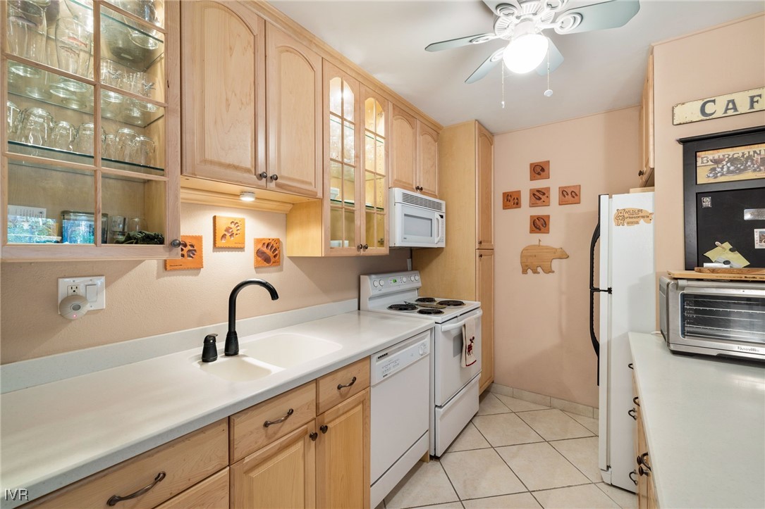 845 Southwood Boulevard 7