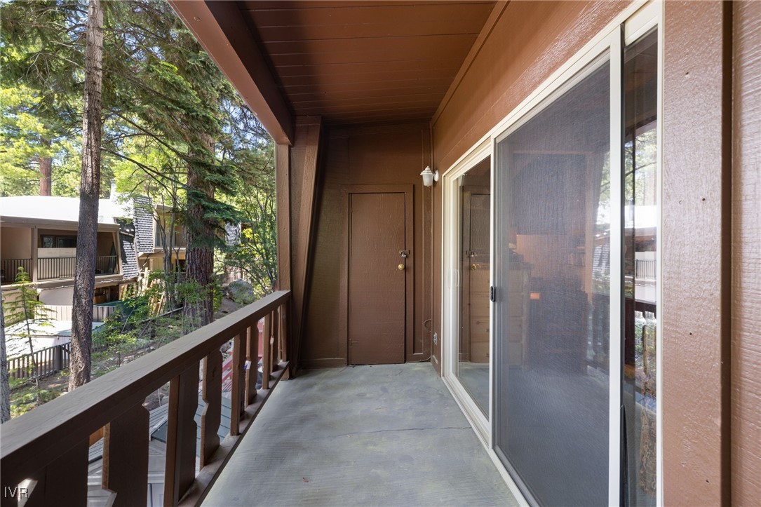 845 Southwood Boulevard 7