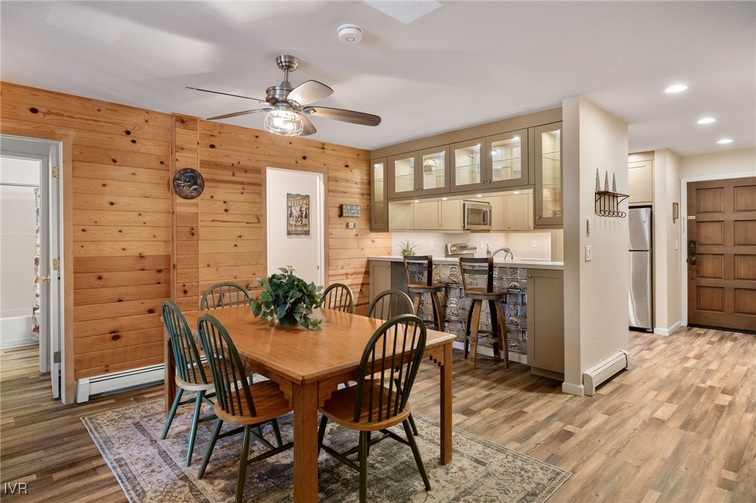 929 Southwood Boulevard 11