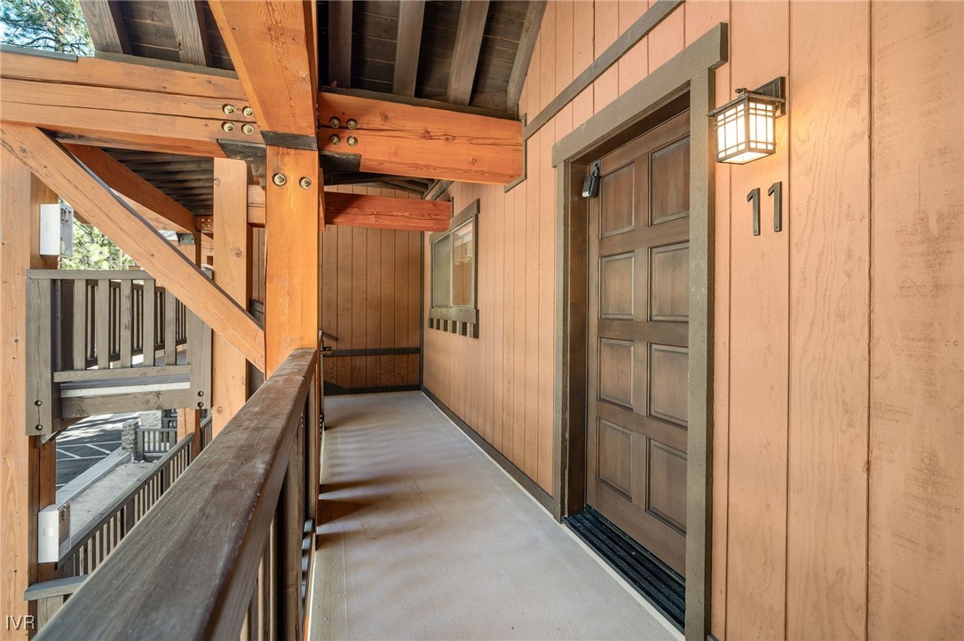 929 Southwood Boulevard 11