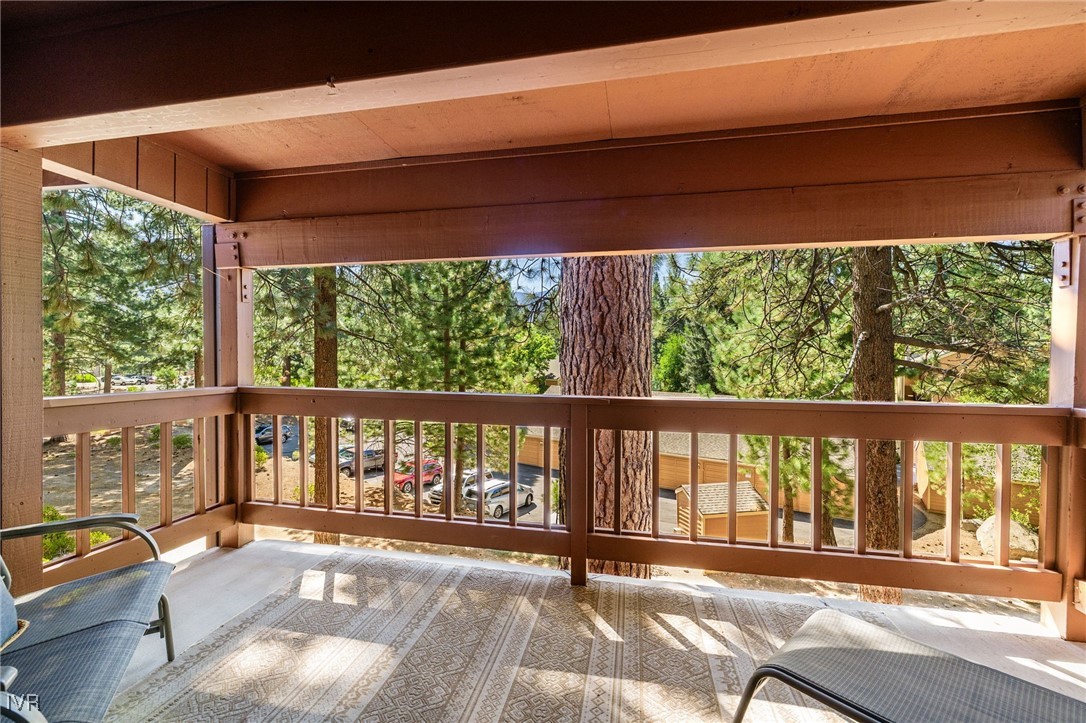 929 Southwood Boulevard 11