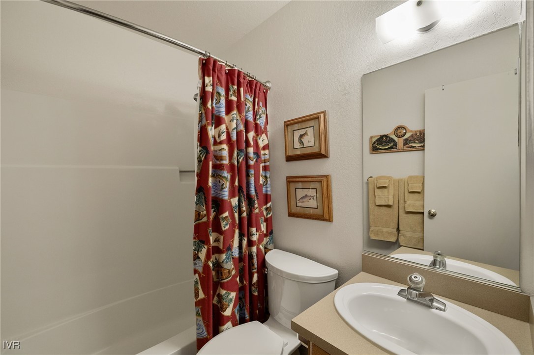 929 Southwood Boulevard 11