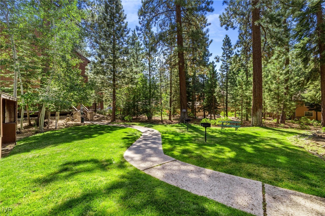 929 Southwood Boulevard 11