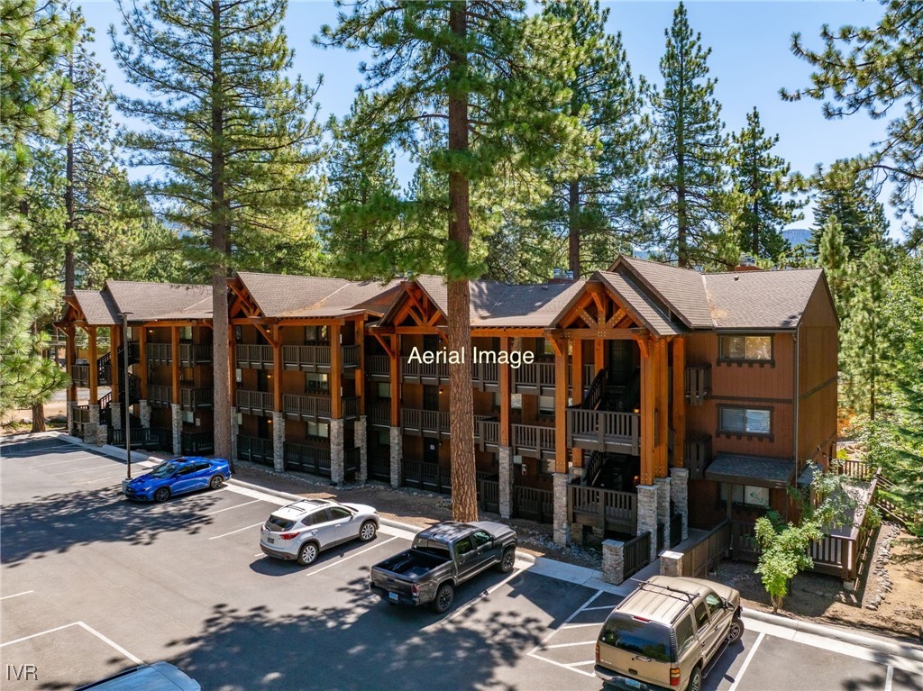 929 Southwood Boulevard 11