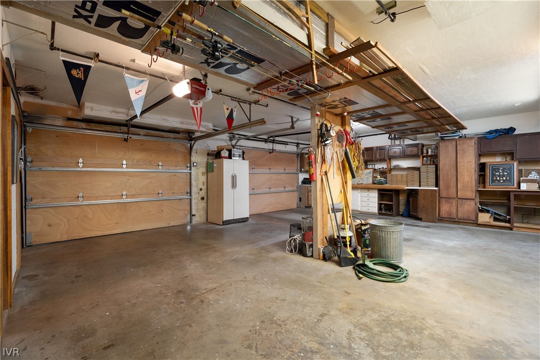 501 Lakeshore Boulevard 33
