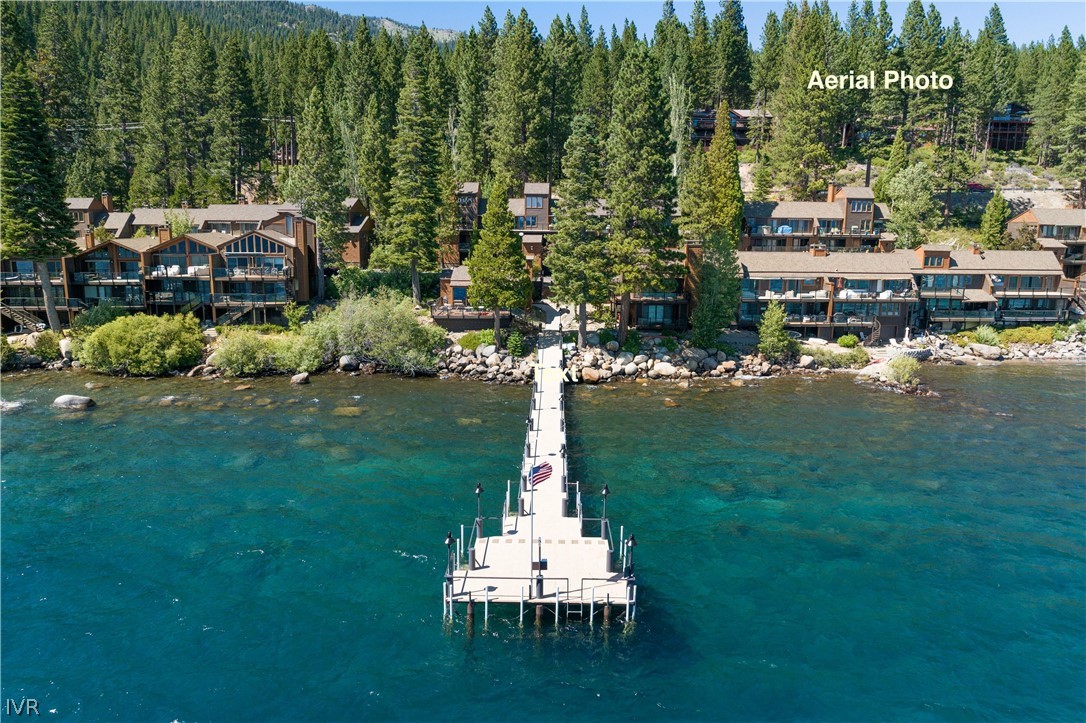 501 Lakeshore Boulevard 33