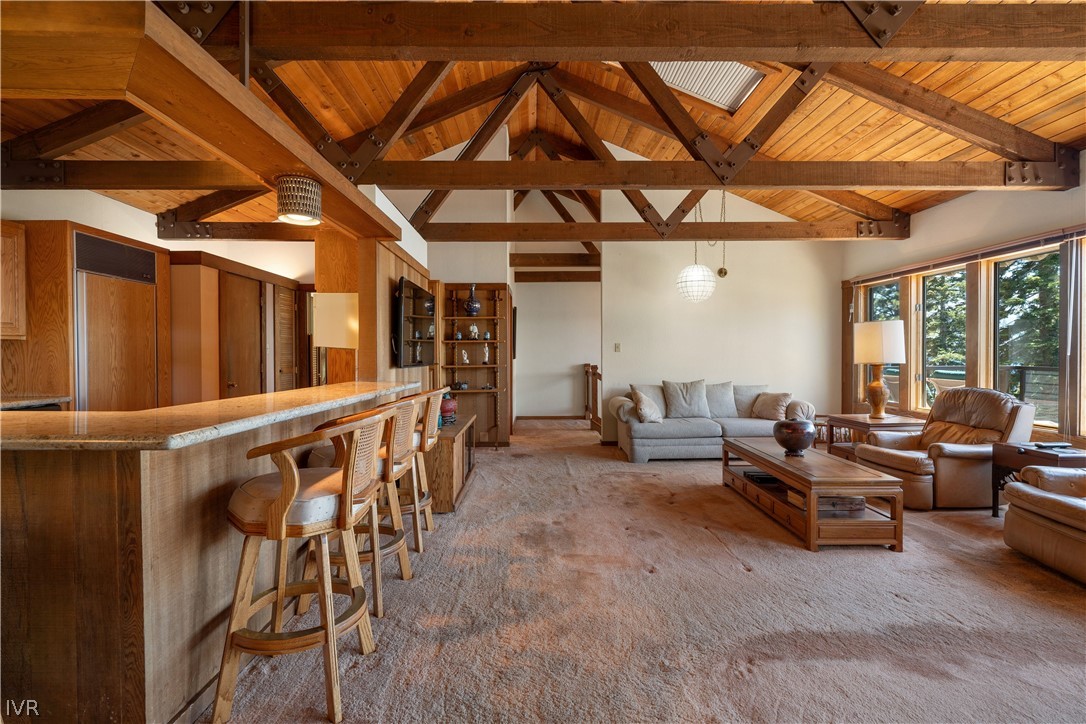 501 Lakeshore Boulevard 33