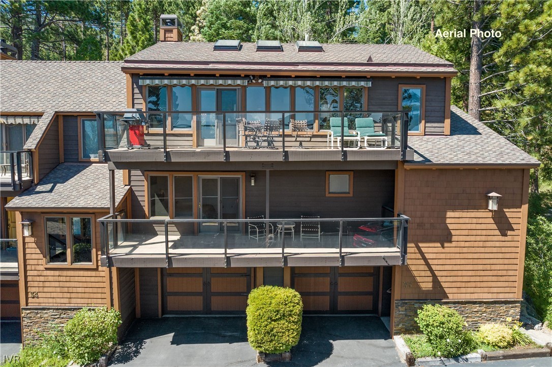501 Lakeshore Boulevard 33