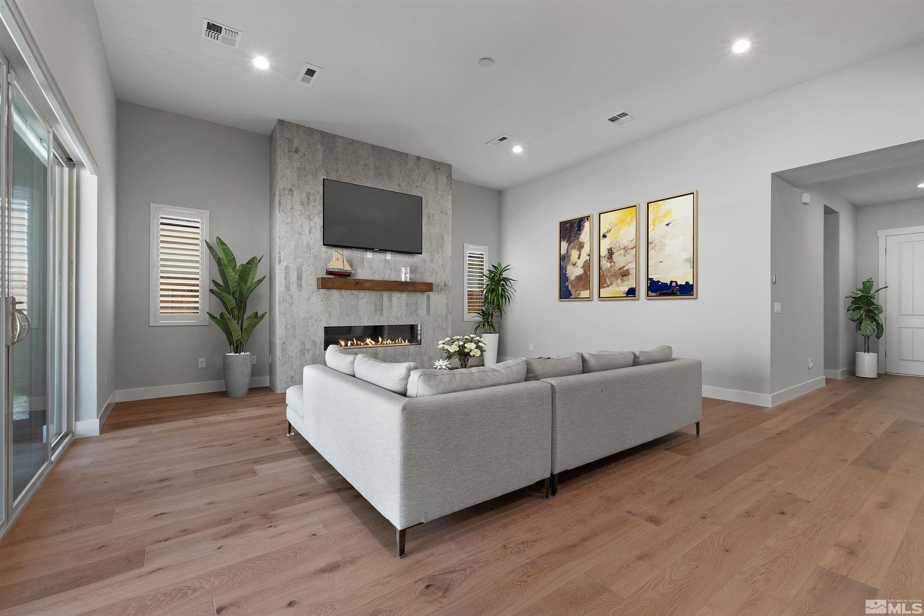 9191 Graycliff Lane