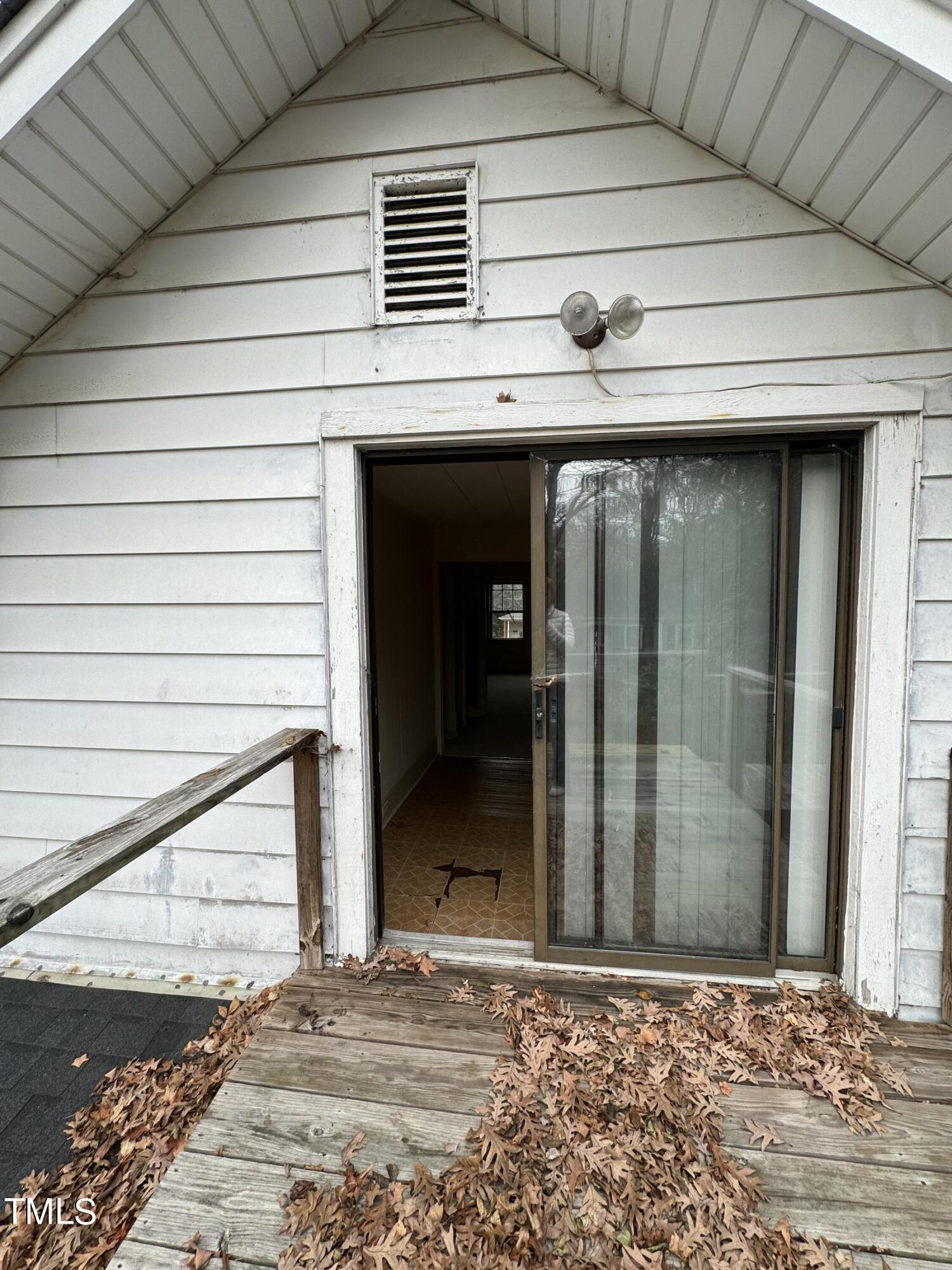 227 Mccauley Street