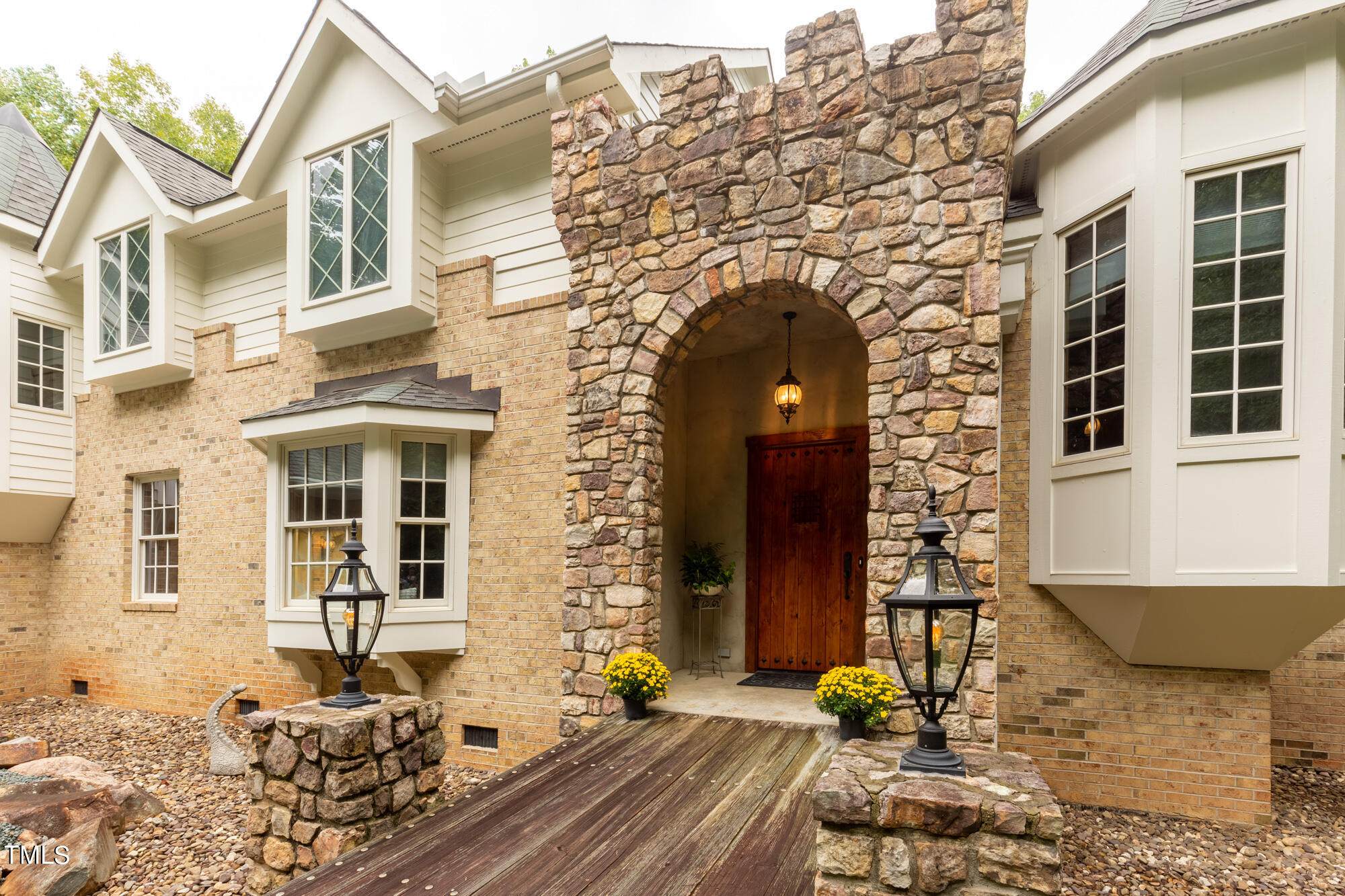 1607 Cates Hickory Hill Lane
