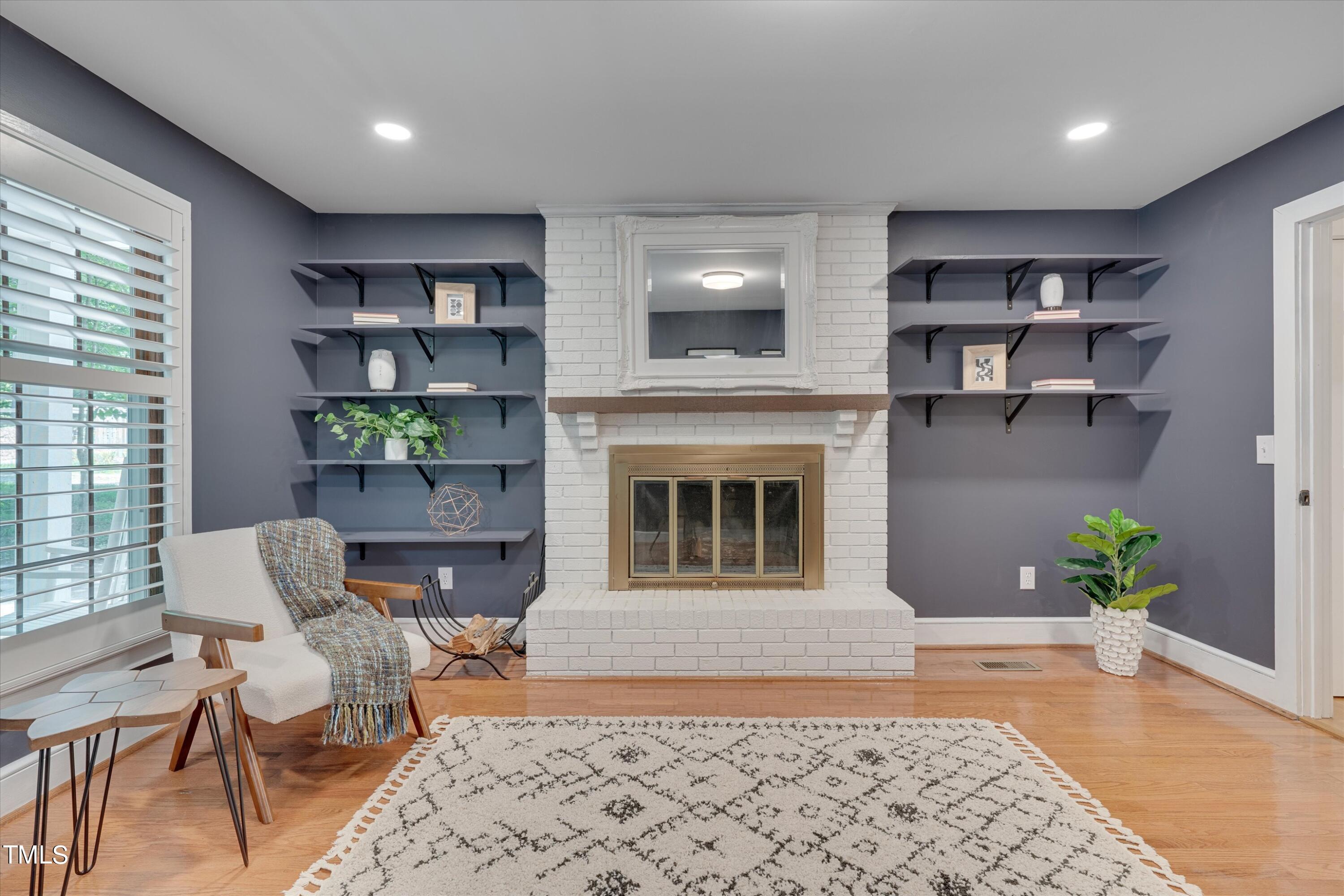 5310 Russell Road