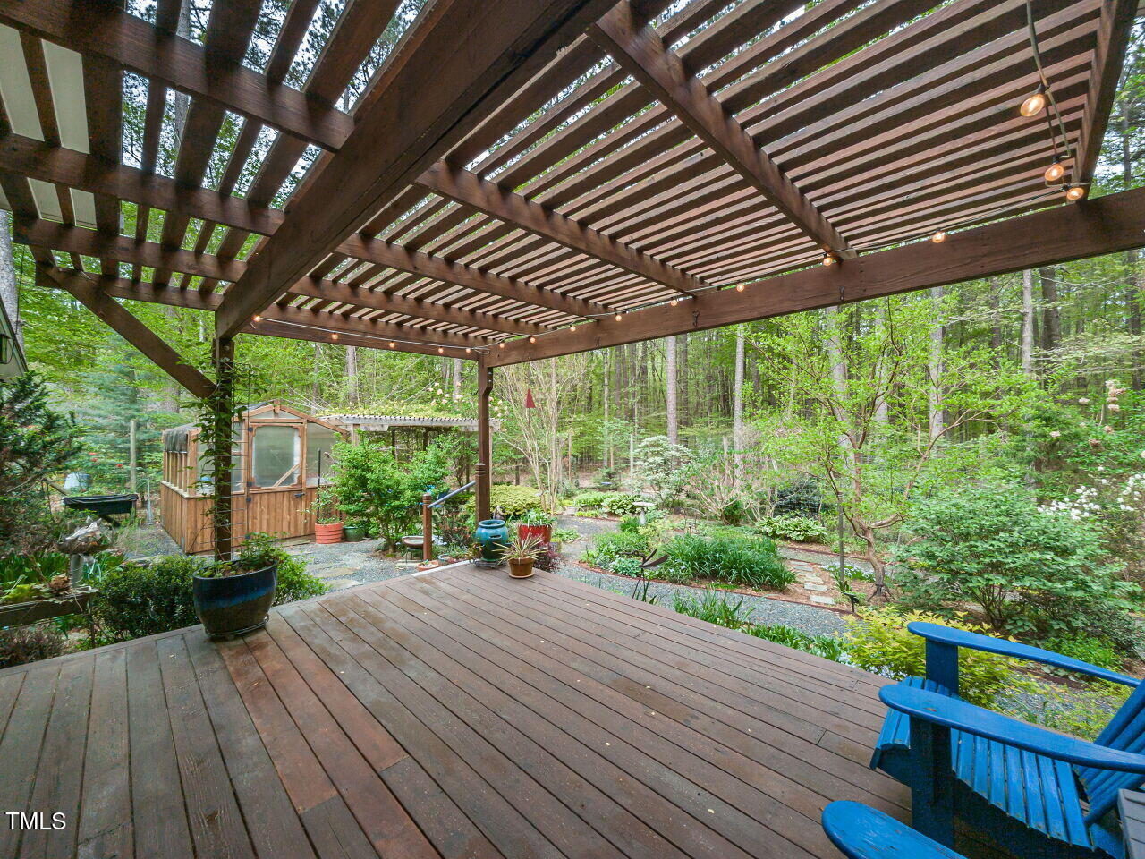1604 Meadow Lane