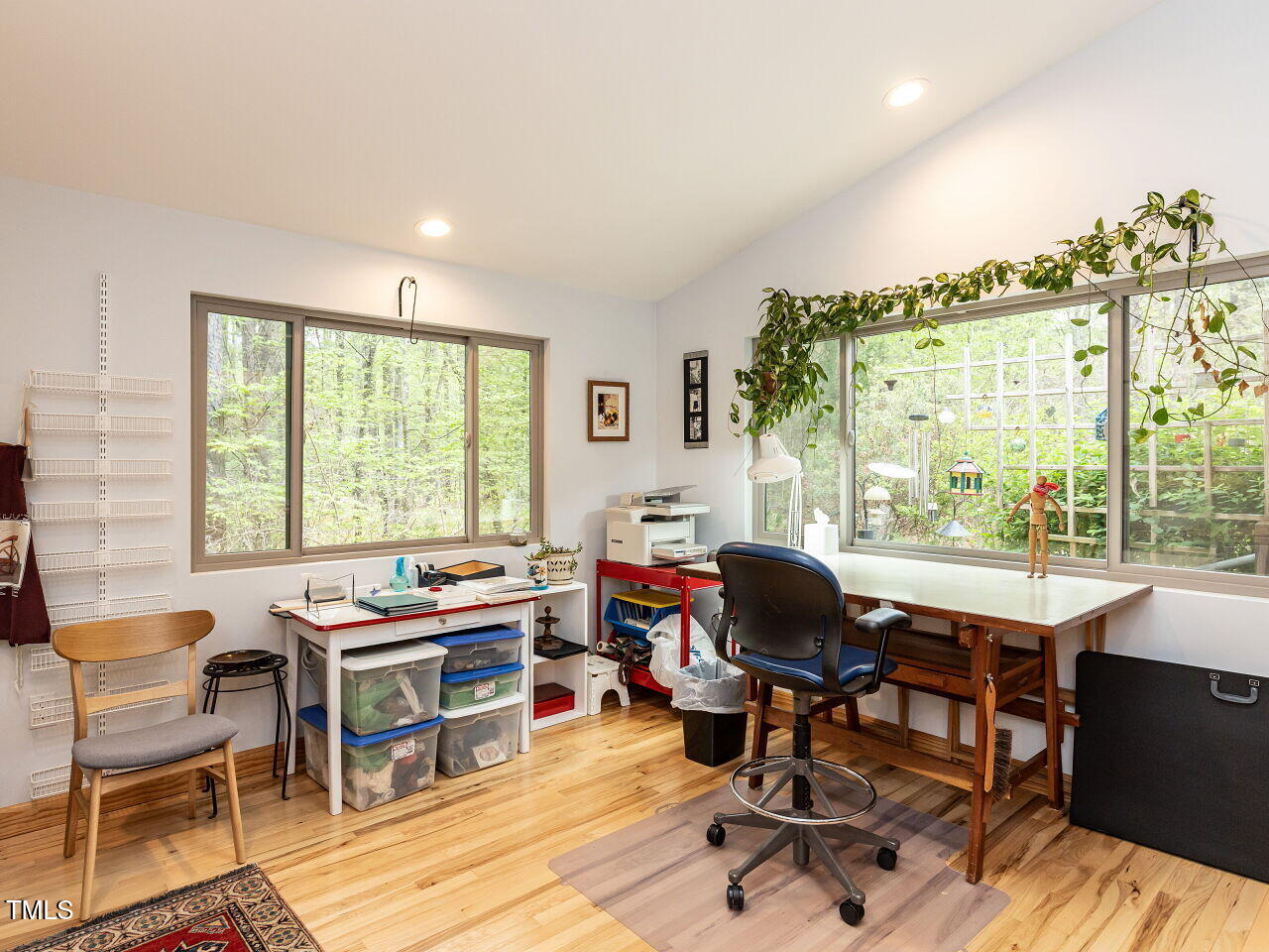 1604 Meadow Lane