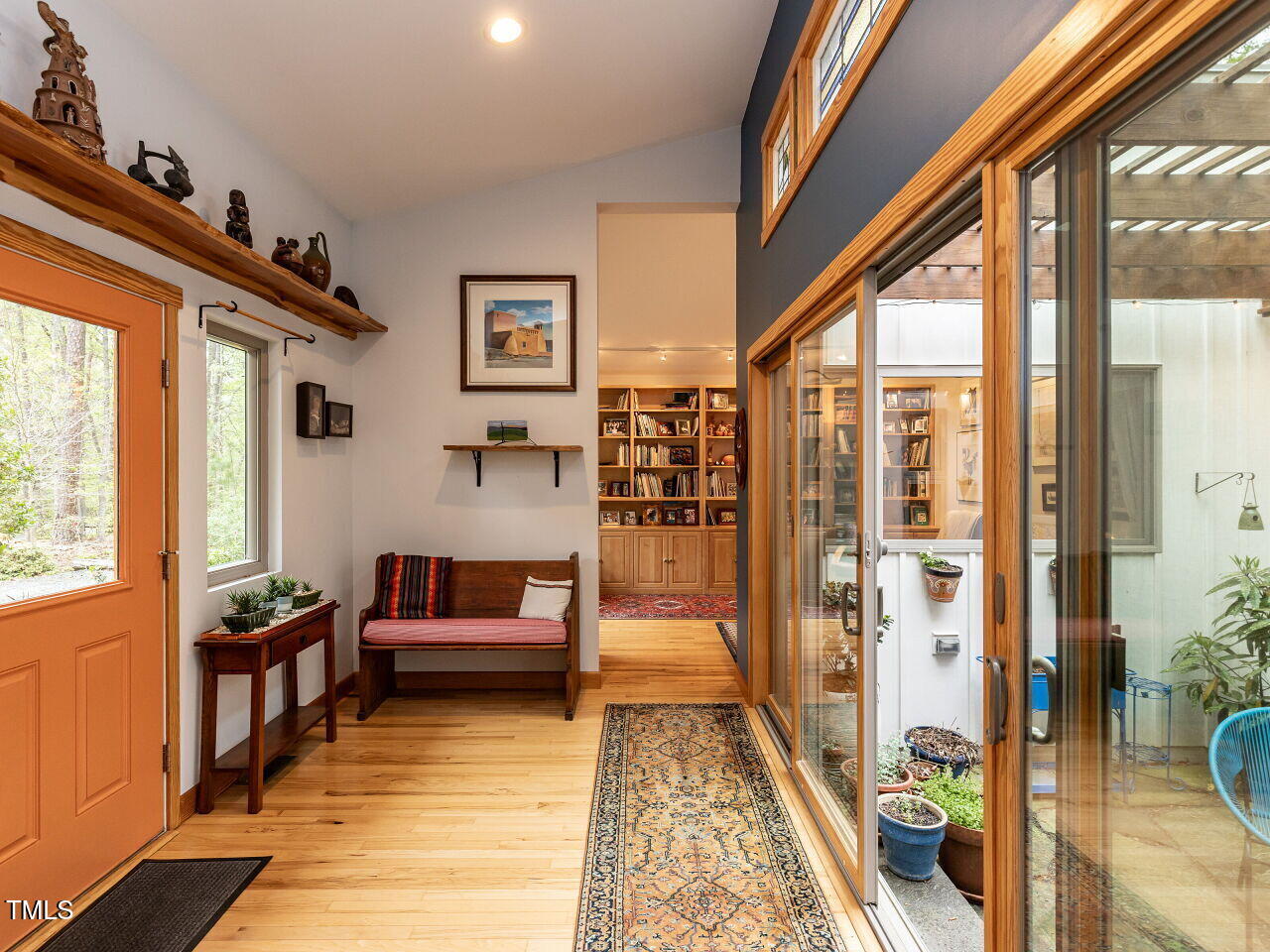 1604 Meadow Lane