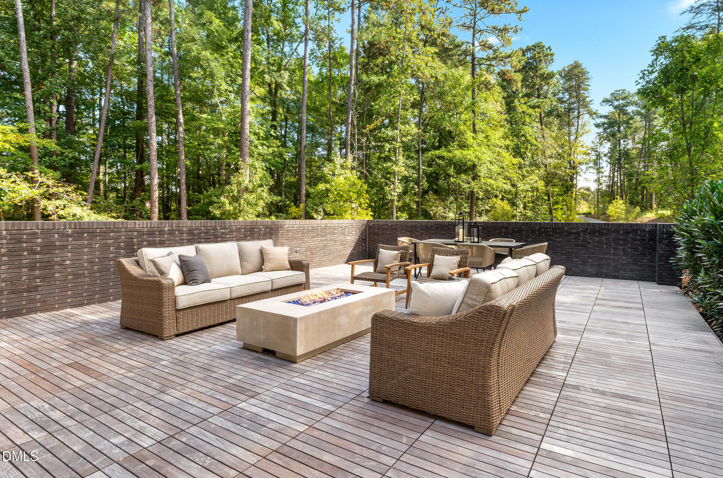 711 Berryhill Drive