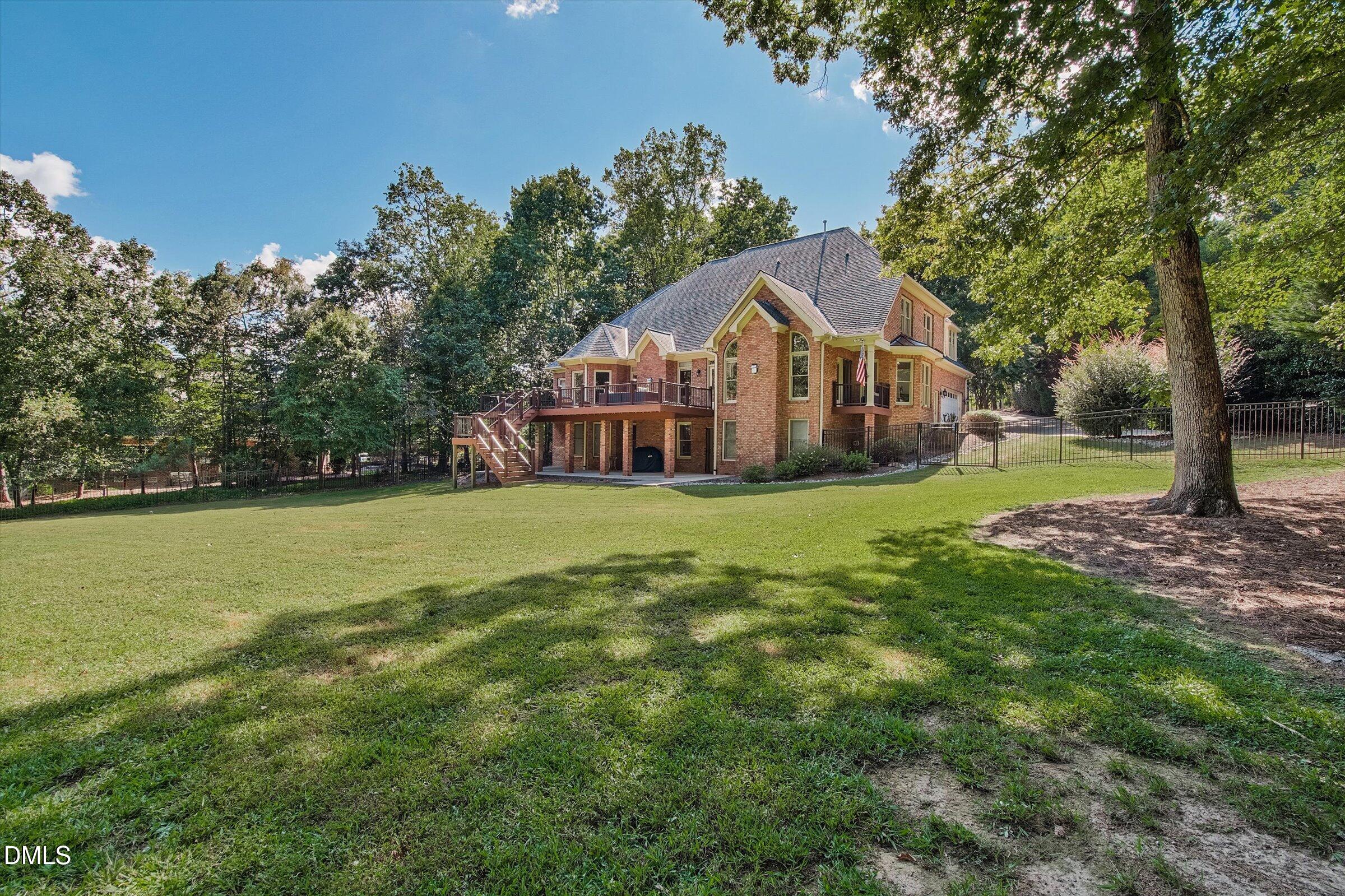 1126 Stonebridge Drive, Durham